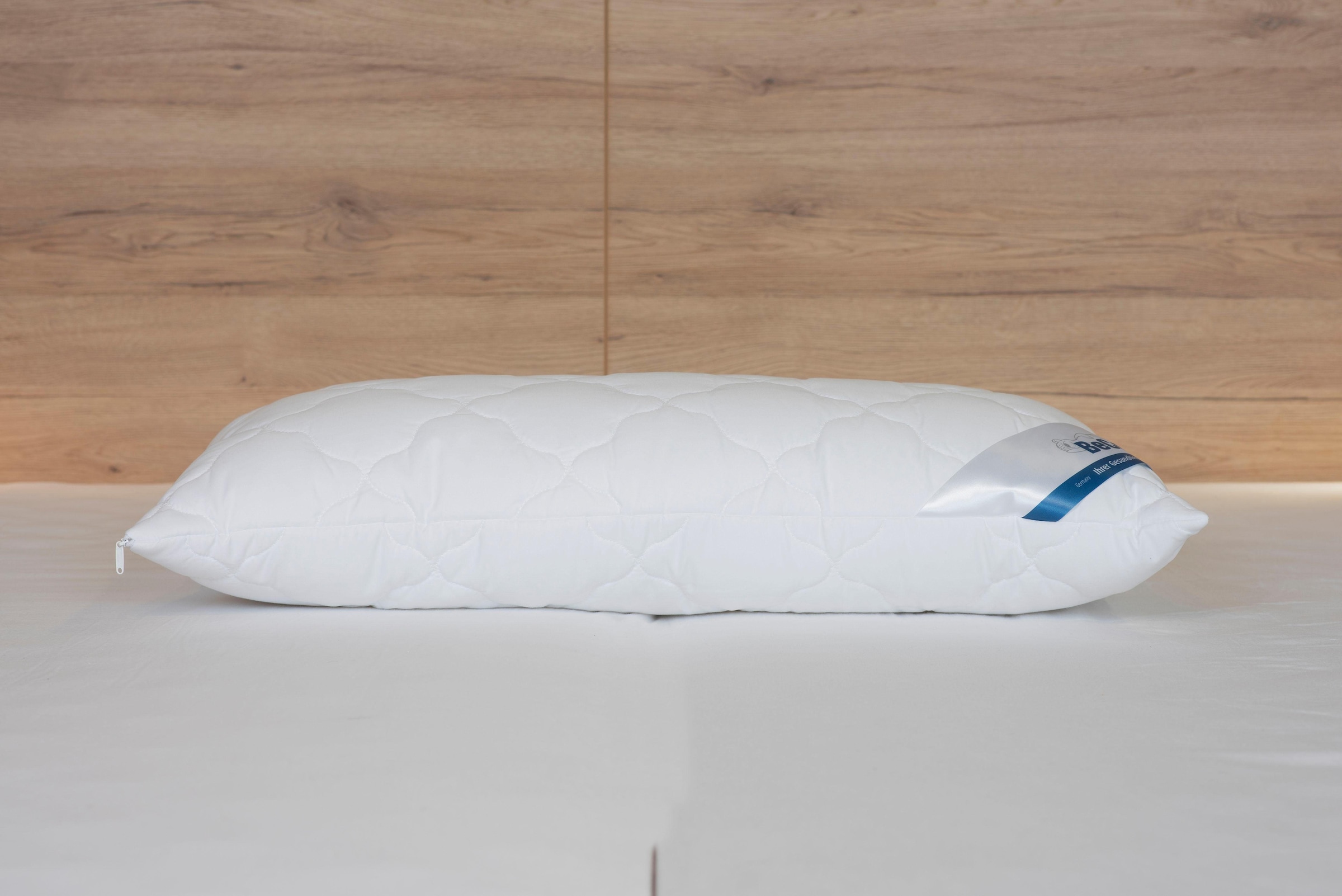 Beco Microfaserkissen »Royal Soft Duo«, Füllung: Microfaser, (1 St.), Microfaserkopfkissen, Kissen in 40x80 oder 80x80 cm erhältlich