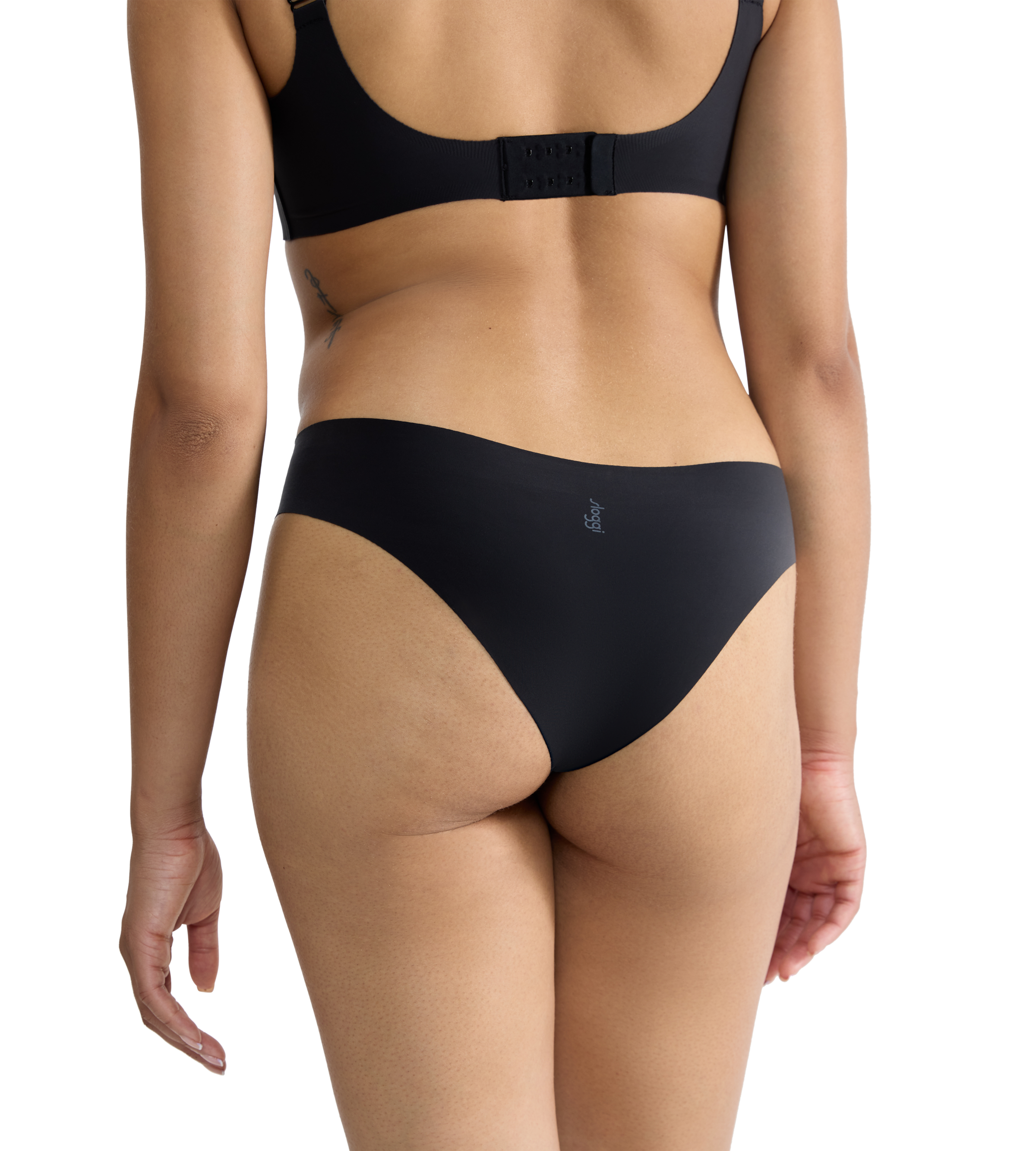sloggi Slip »ZERO Feel 2.0 Tiny Tanga C2P«, (2er Pack), nahtlos und unsichtbar