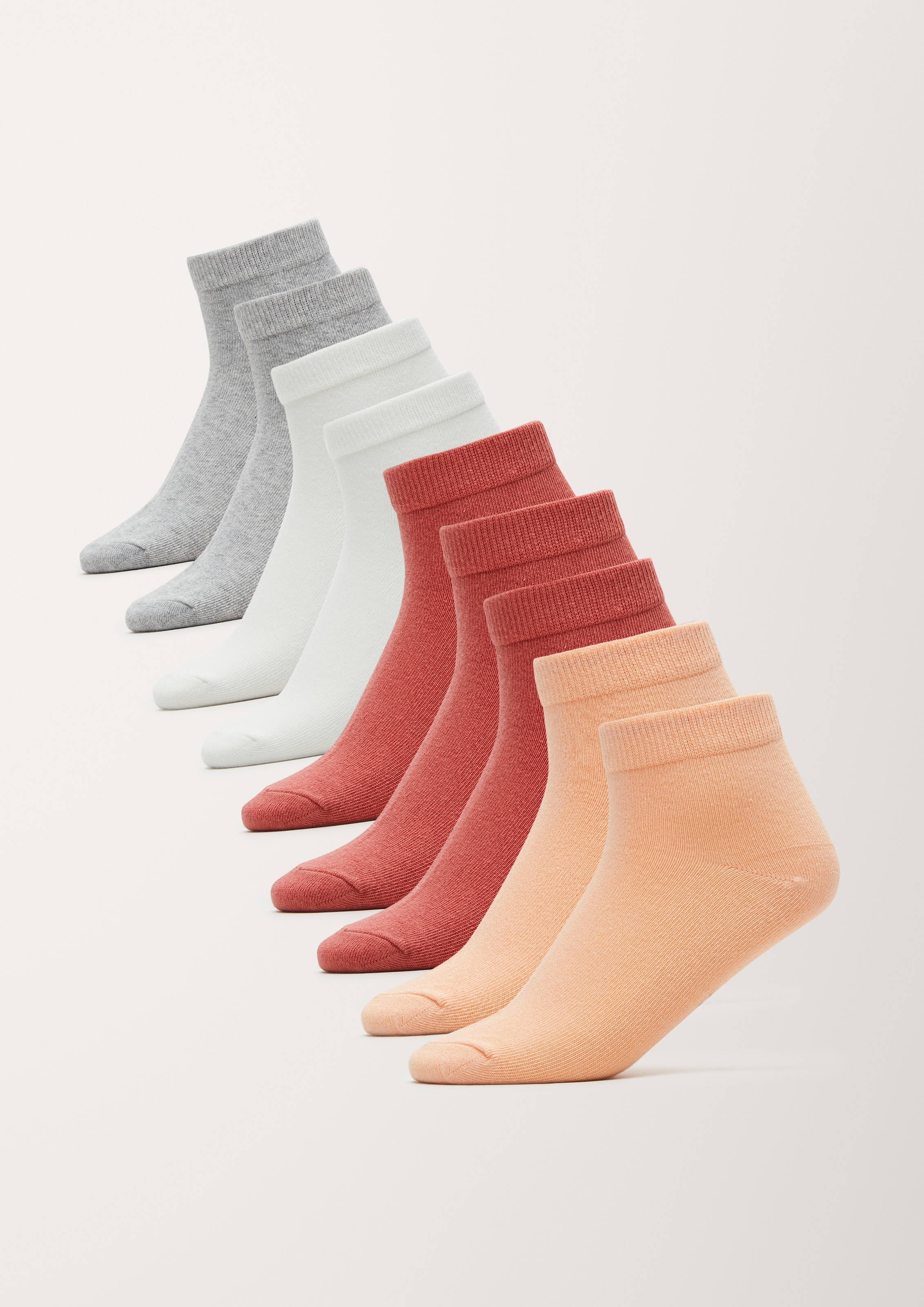 s.Oliver Kurzsocken »essentials«, (9 Paar), mit vielseitigen Farben