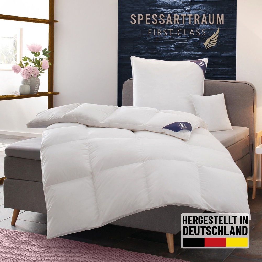SPESSARTTRAUM Daunenbettdecke »First Class«, polarwarm, Füllung 90% Daunen günstig online kaufen