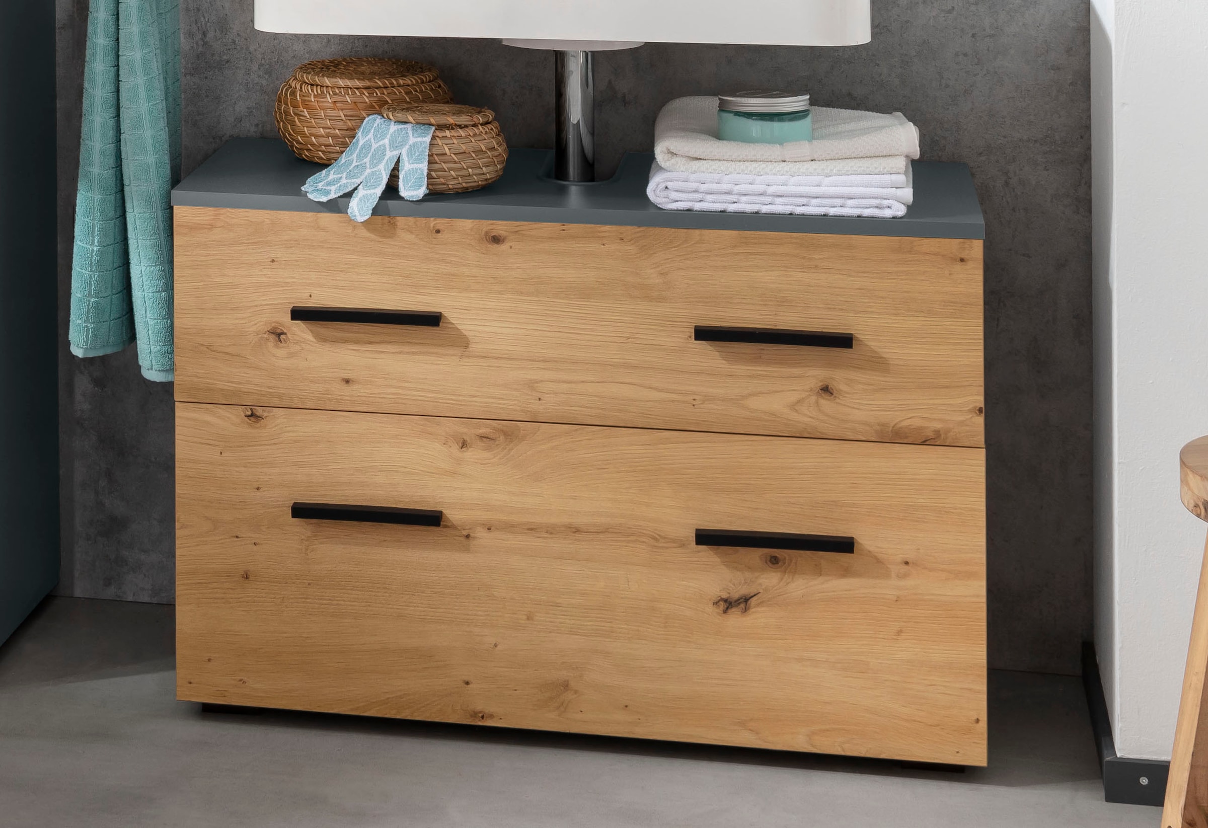 INOSIGN Waschbeckenunterschrank »Skara«, mit Klappe und Schubkasten, schwarze Griffe, Breite 80 cm, Höhe 55 cm