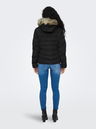 ONLY Steppjacke »ONLELLAN QUILTED HOOD JACKET CC OTW« mit Kapuze Kunstfaser,