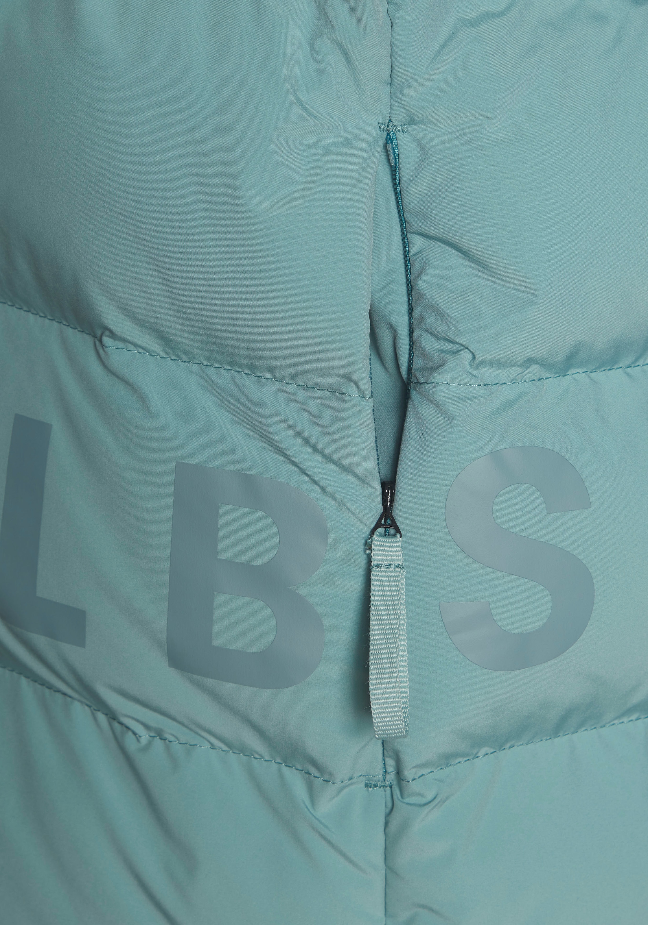 Elbsand Steppjacke mit großem seitlichen Logo-Print