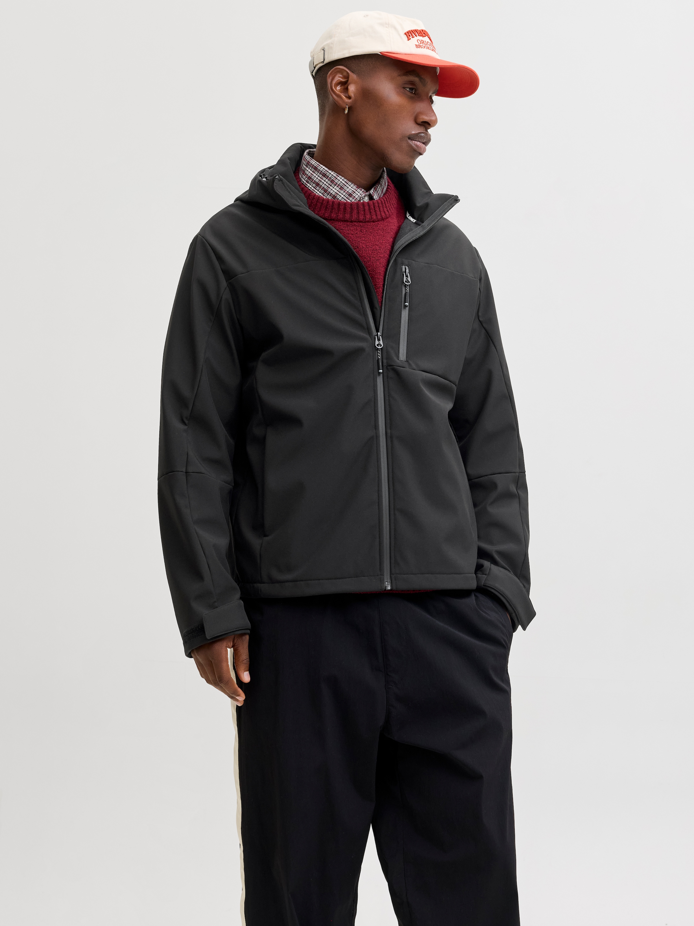 Jack & Jones Softshelljacke »JJNORTH SOFTSHELL JACKET« mit Kapuze