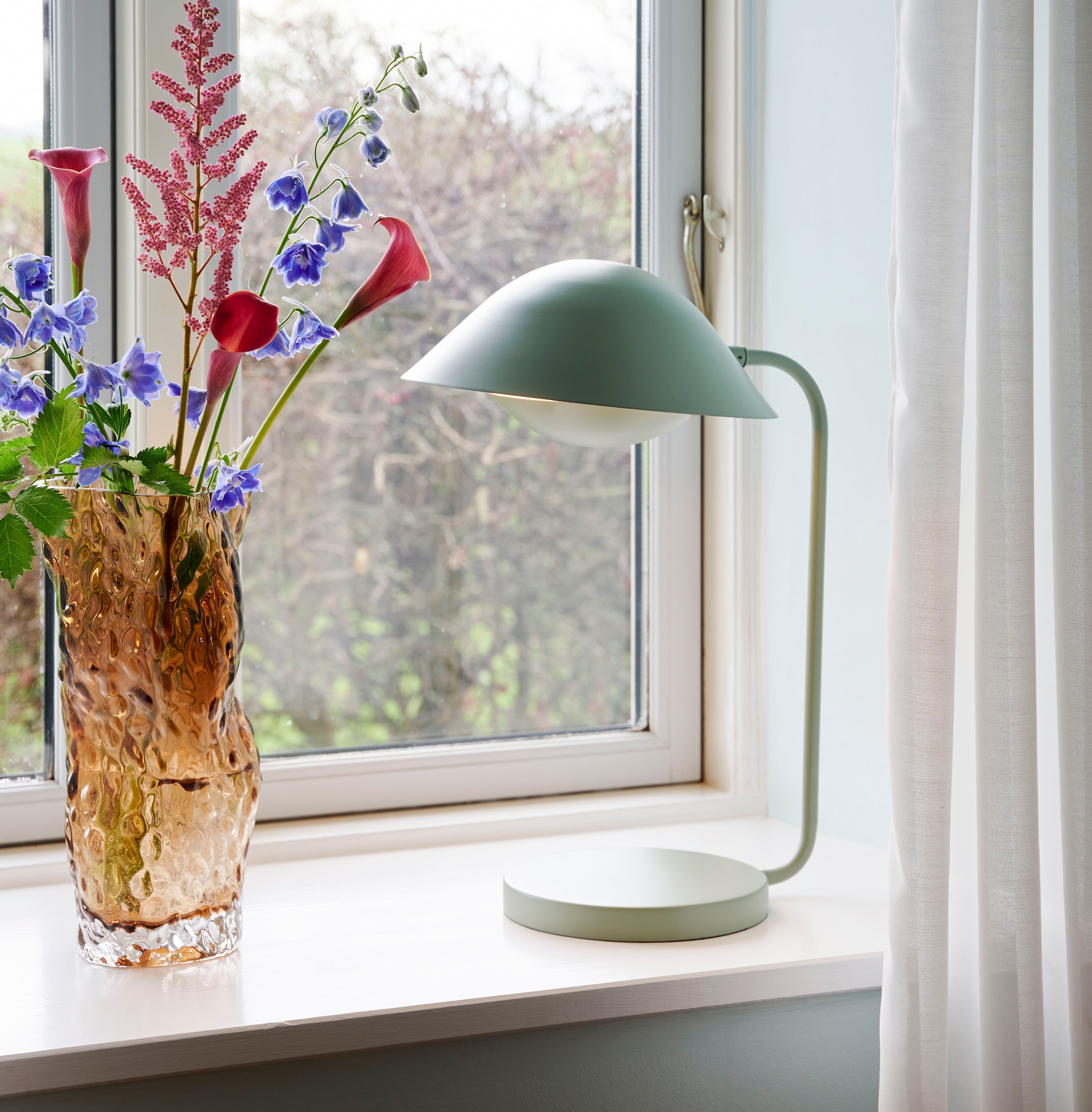 Nordlux Tischleuchte »Freya«, Leuchtmittel E14 | ohne Leuchtmittel, Organisch geformte Tischleuchte im nordischen Design