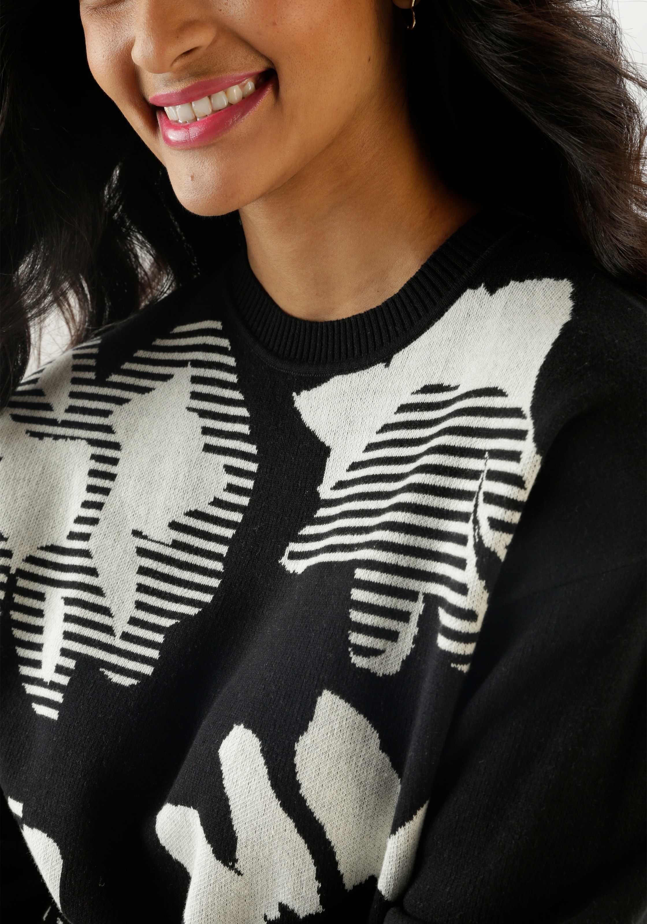 Aniston SELECTED Strickpullover, mit trendiger und großflächiger Jacquardmusterung