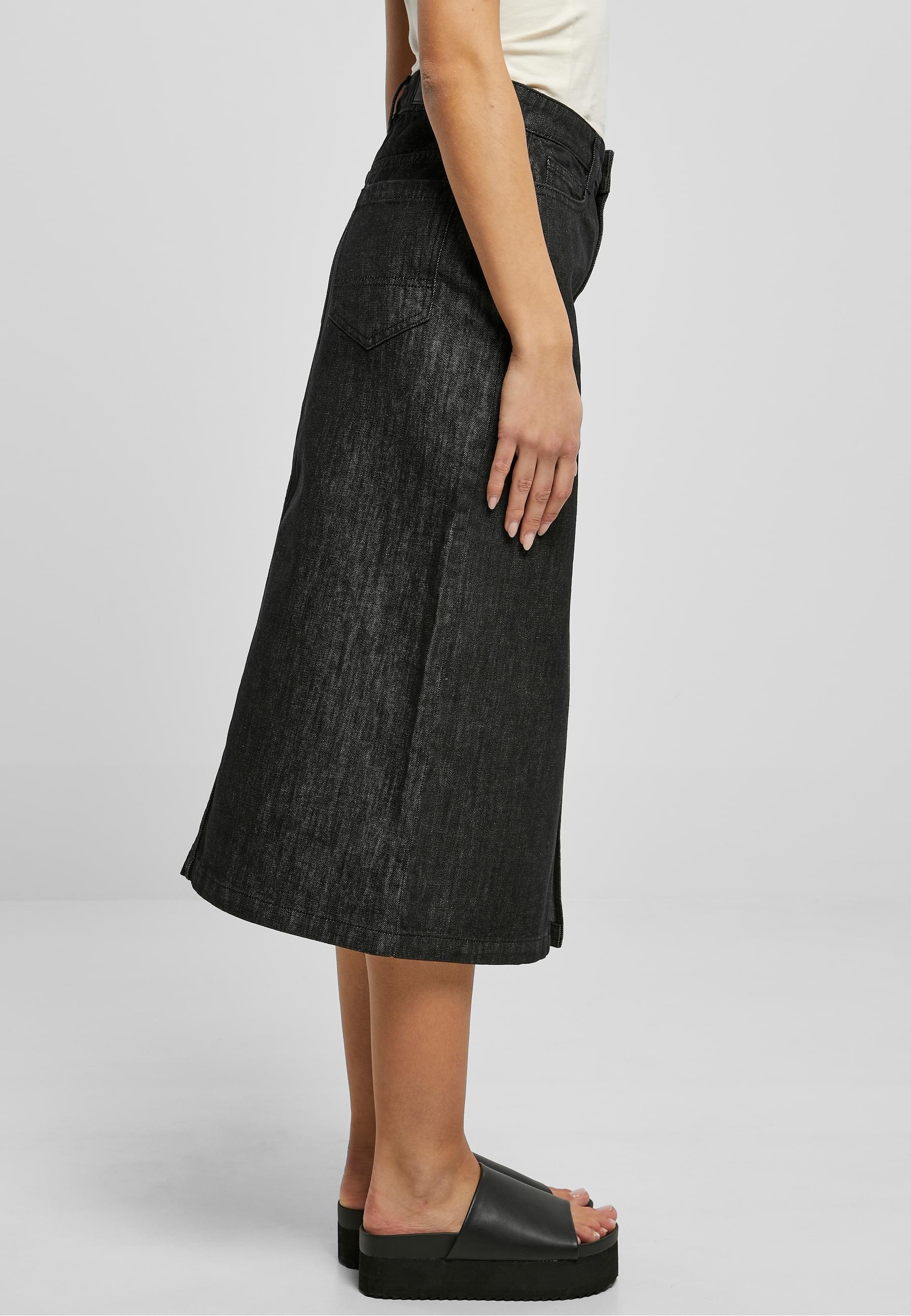 URBAN CLASSICS Jerseyrock »Urban Classics Damen Ladies Midi Denim Skirt«, 1 Stk.
