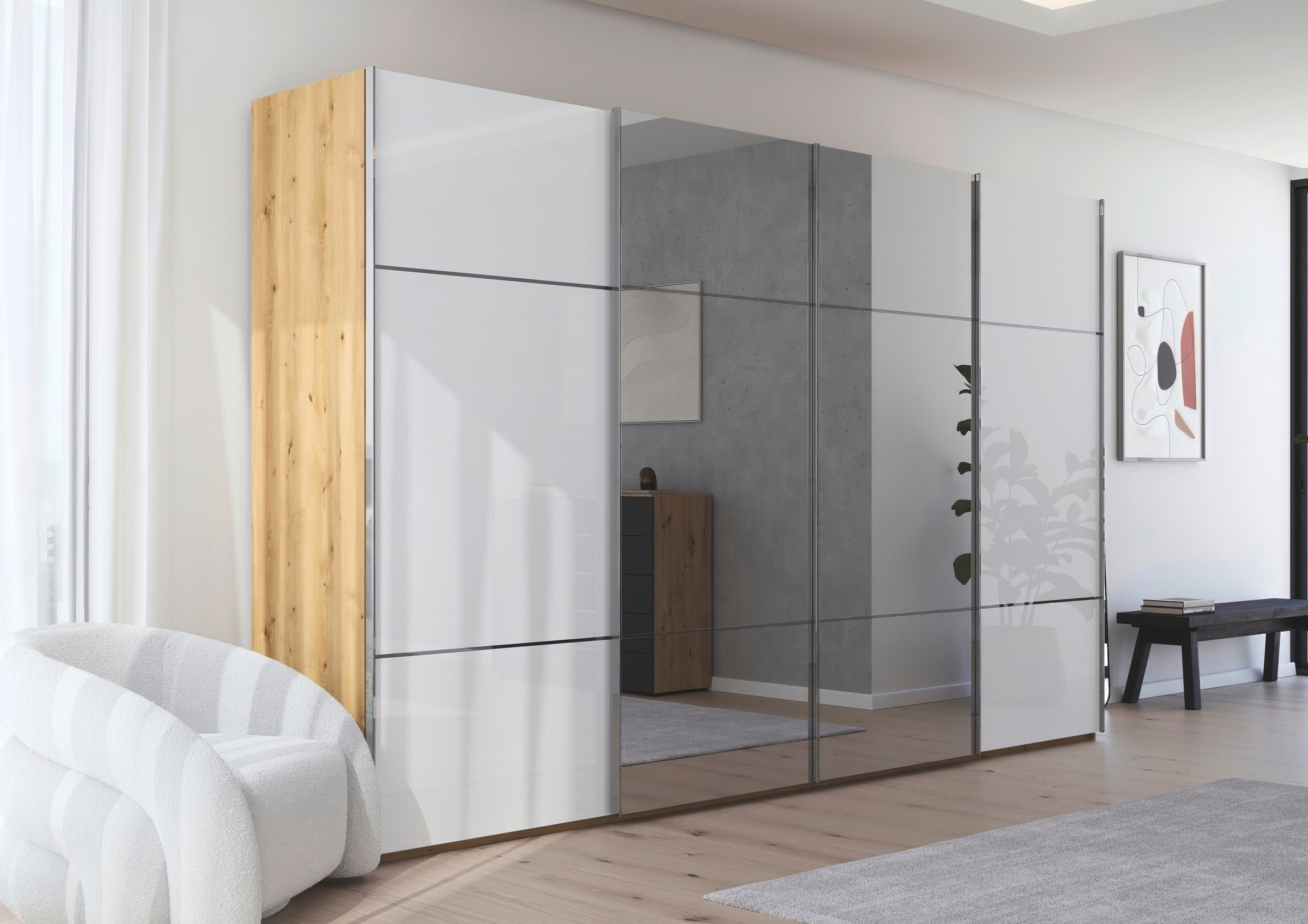 rauch Schwebetürenschrank »Kleiderschrank Schrank Garderobe Schlafzimmerschrank SCALE-TRIO«, edle dreigeteilte Front mit 2 Zierleisten Spiegel/Glas MADE IN GERMANY