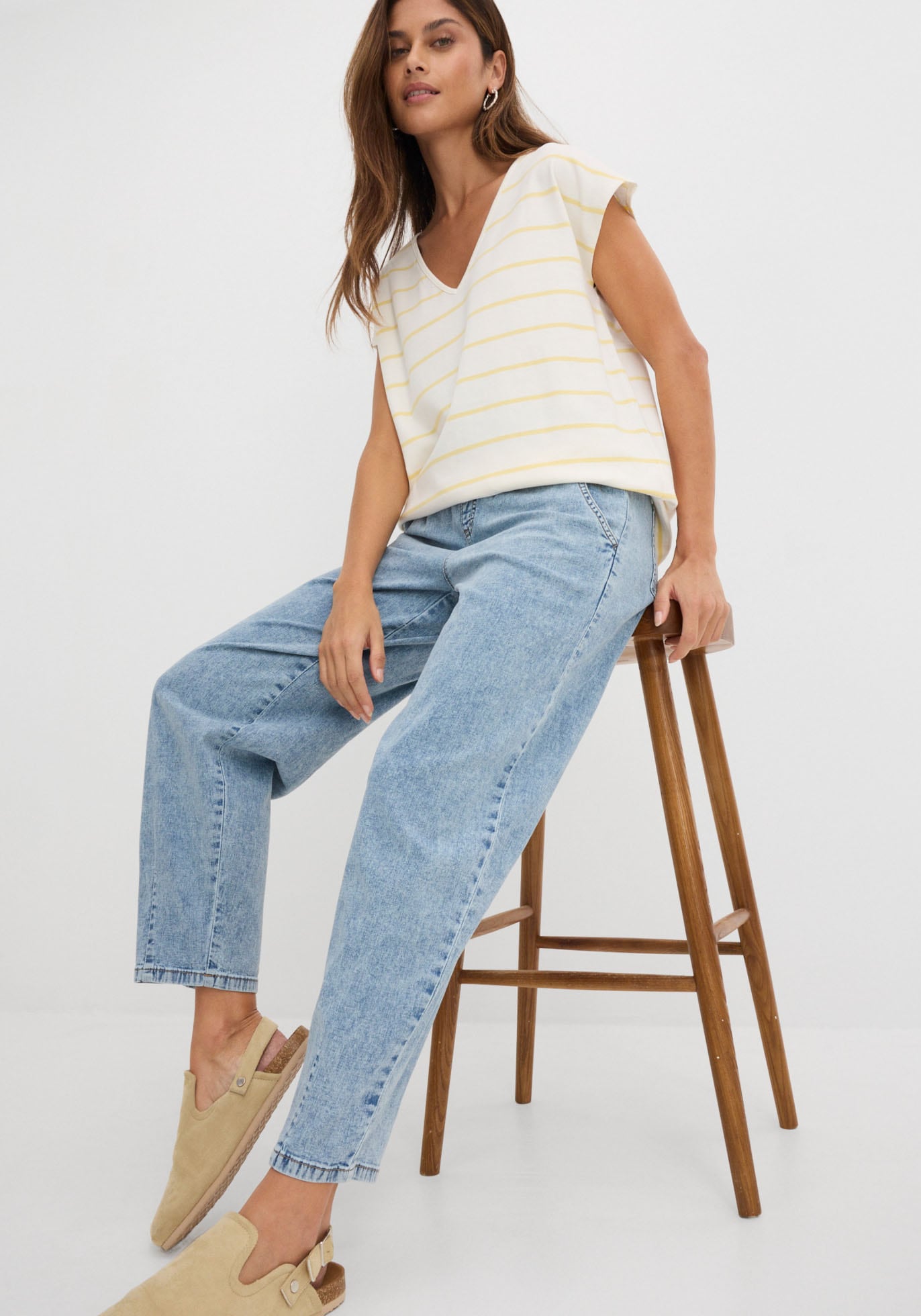 bonprix Loose-fit-Jeans 1 Barrel-Form, mit Gummibund, mit Elasthan-Anteil