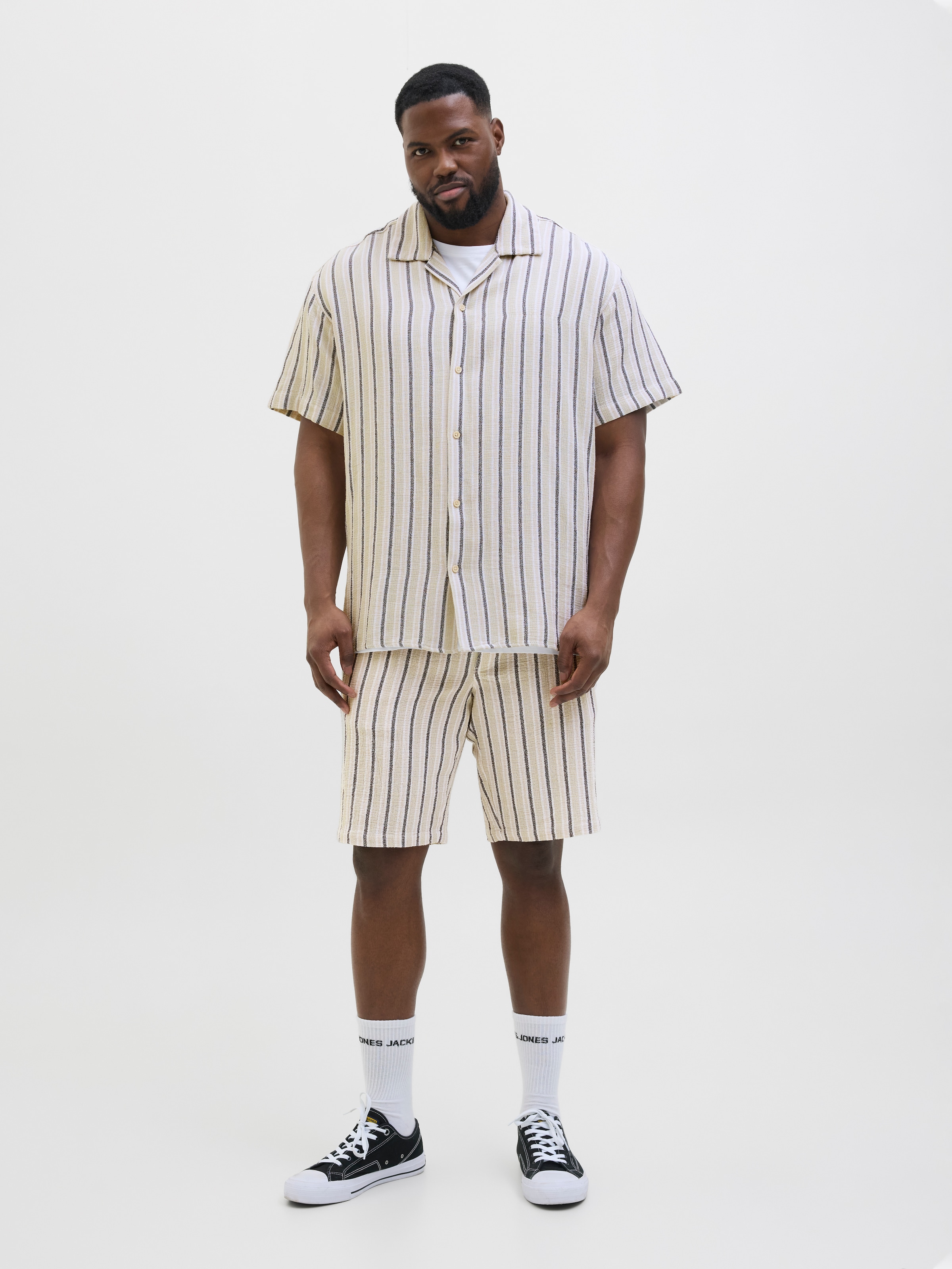 Jack & Jones PlusSize Sweatshorts »JPSTJAIDEN COBA STRIPE JOG SHORT SN PLS«