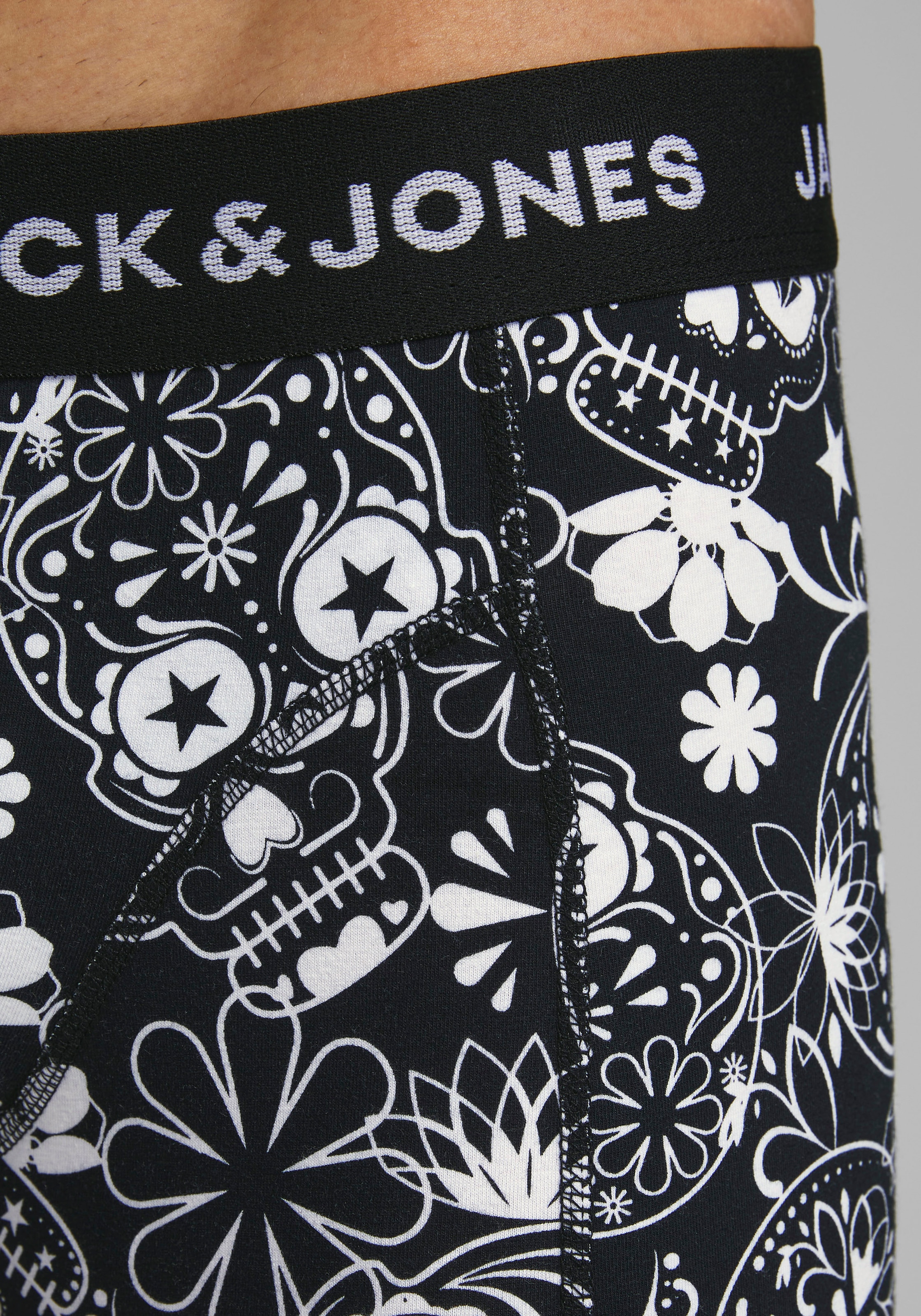 Jack & Jones Boxershorts »JACSUGAR SKULL TRUNKS 3 PACK. NOOS«, (Packung, 3 St.)