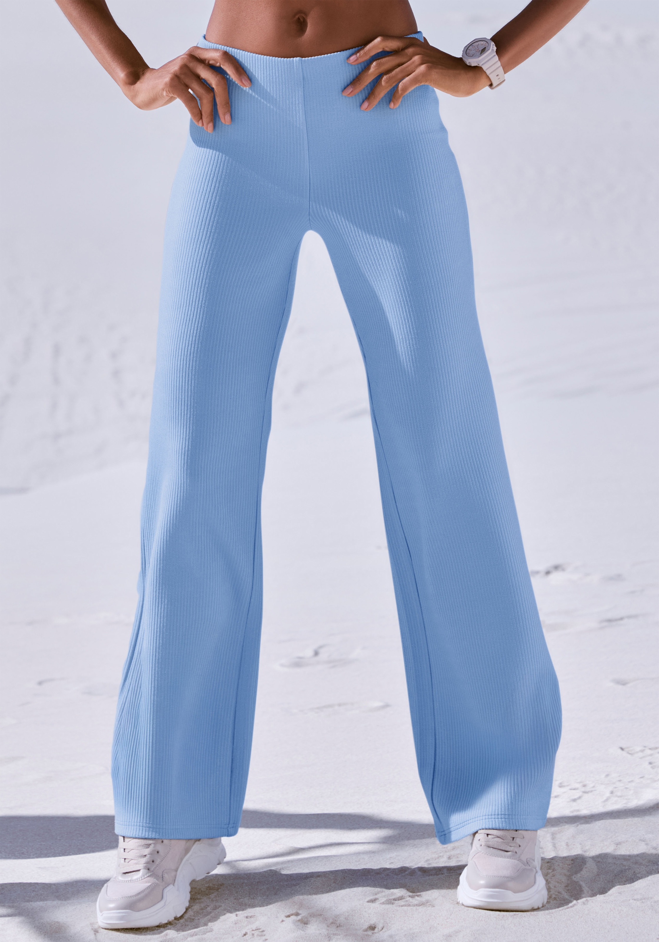 LASCANA Sporthose  aus elastischer Rippstruktur