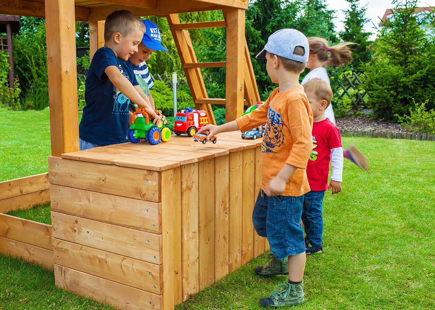 FUNGOO Spielturm »FORTRESS Toybox«, mit Schaukel & Rutsche