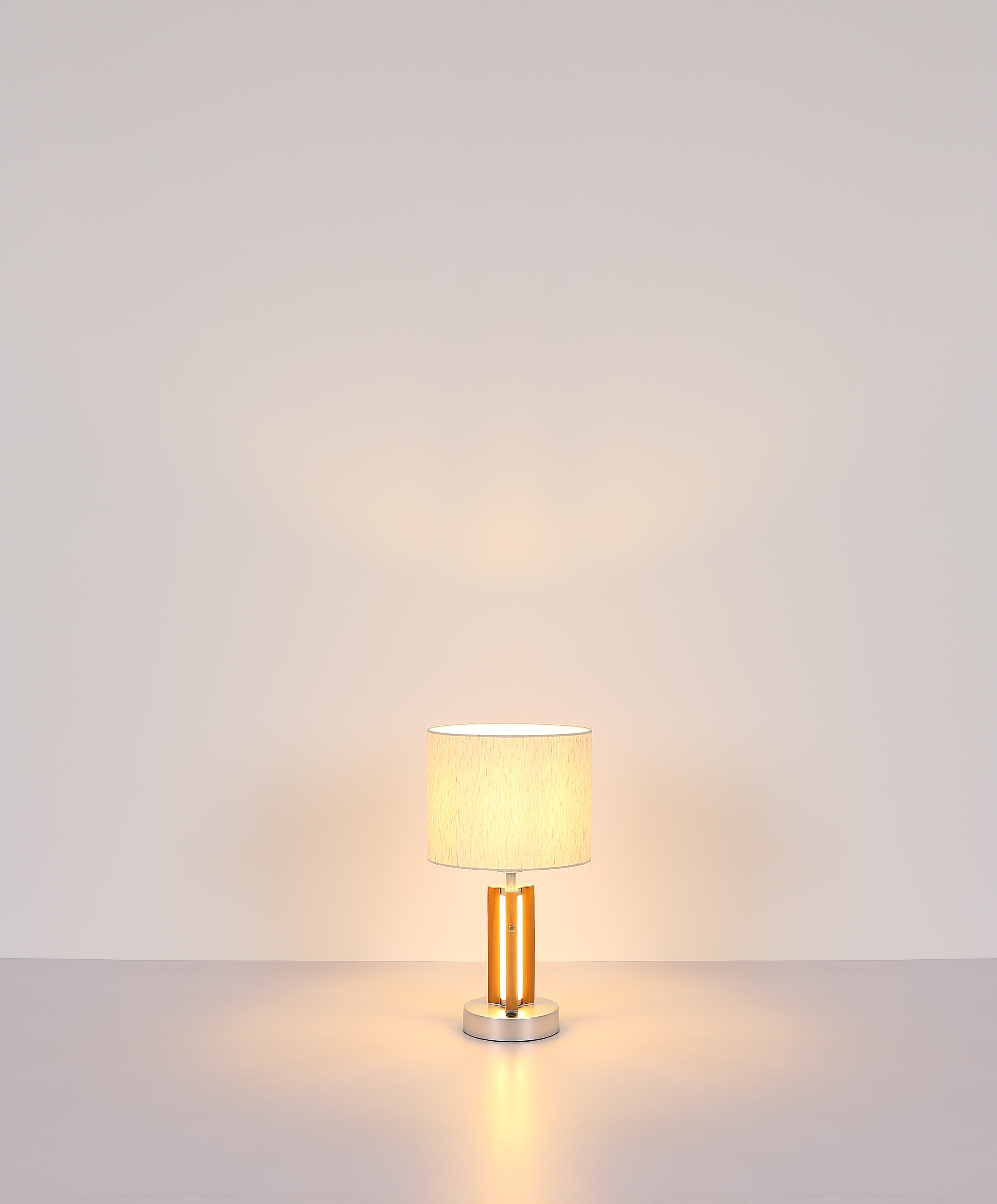 NOWA Tischleuchte »TAUGUS«, 1 flammig, Leuchtmittel E27 | ohne Leuchtmittel, Tischlampe, Textil, Touch Ein/Aus, Wohnbereich