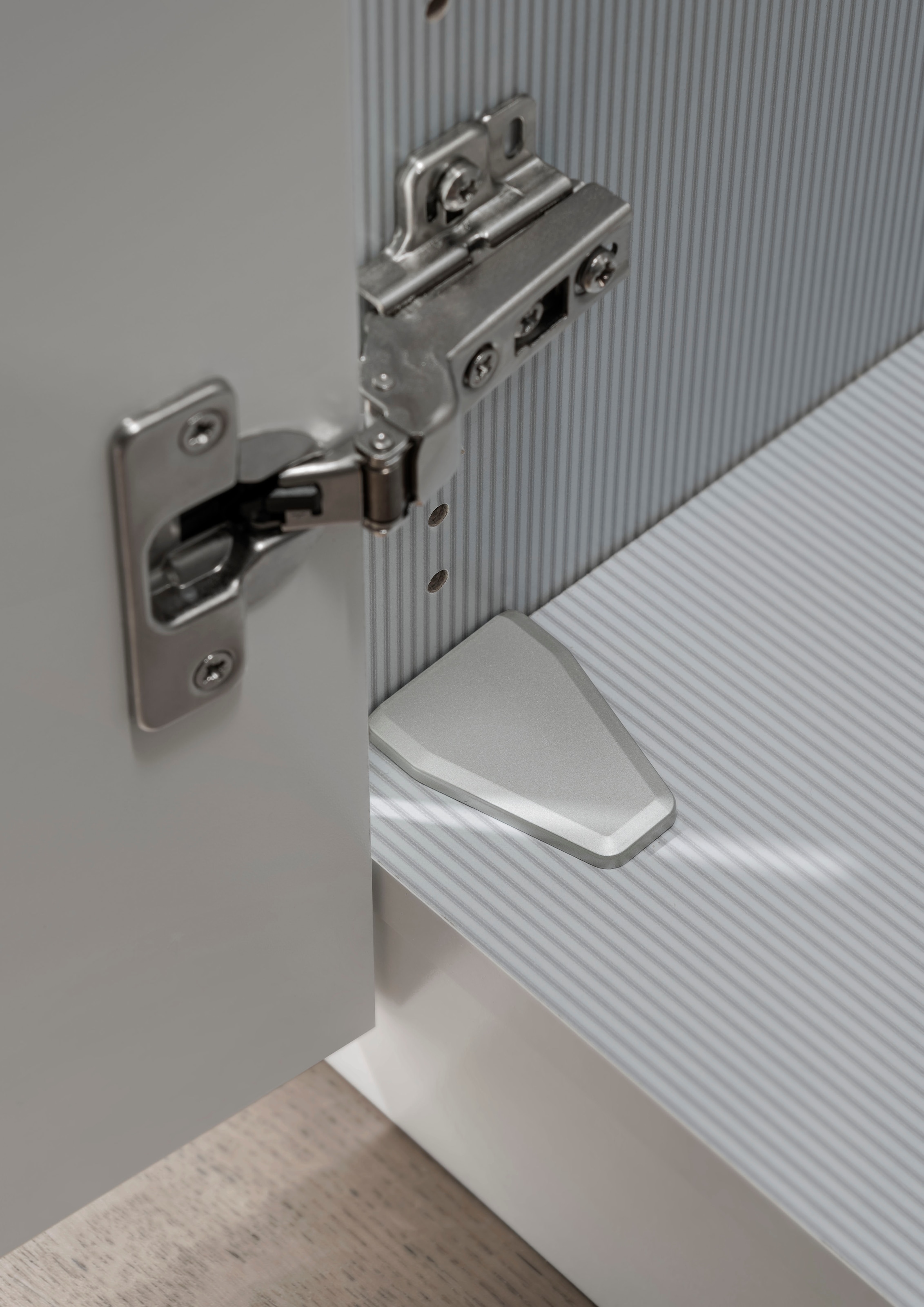 WIEMANN Falttürenschrank »Ohio, Kleiderschrank, Schrank, Garderobe, mit Schubladen, 300 cm« inklusive Einlegeböden & Kleiderstangen, 2 Höhen, MADE IN GERMANY,  inklusive Tür und Schubkastendämpfung, hochwertige Glasfront