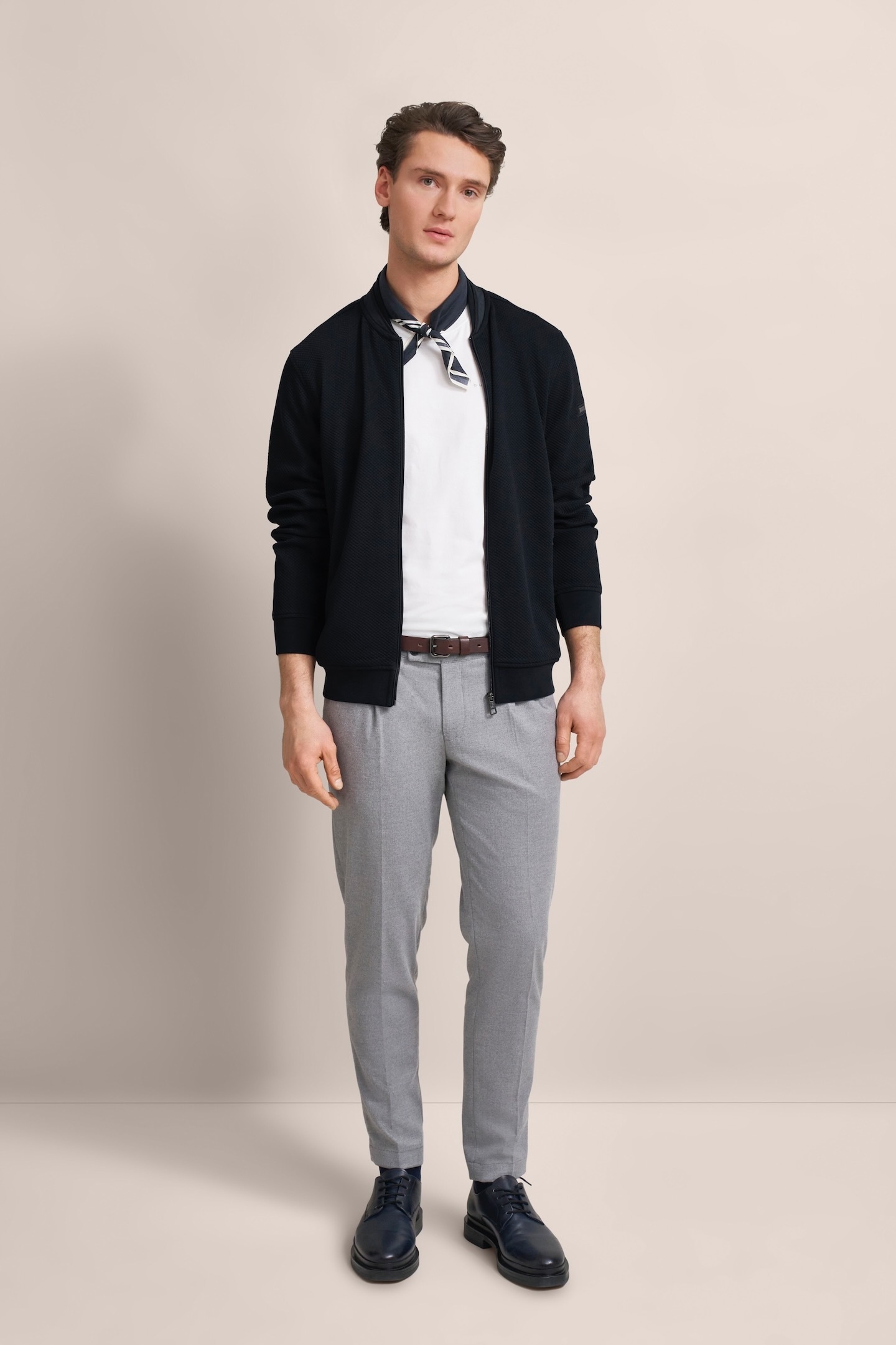 bugatti Sweatjacke, mit Collegekragen
