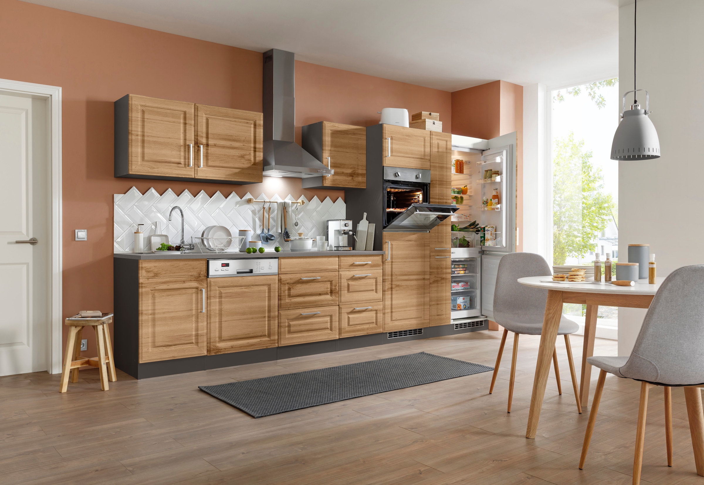 HELD MÖBEL Küchenzeile »Stockholm«, Breite 370 cm, mit hochwertigen MDF Fronten im Landhaus-Stil
