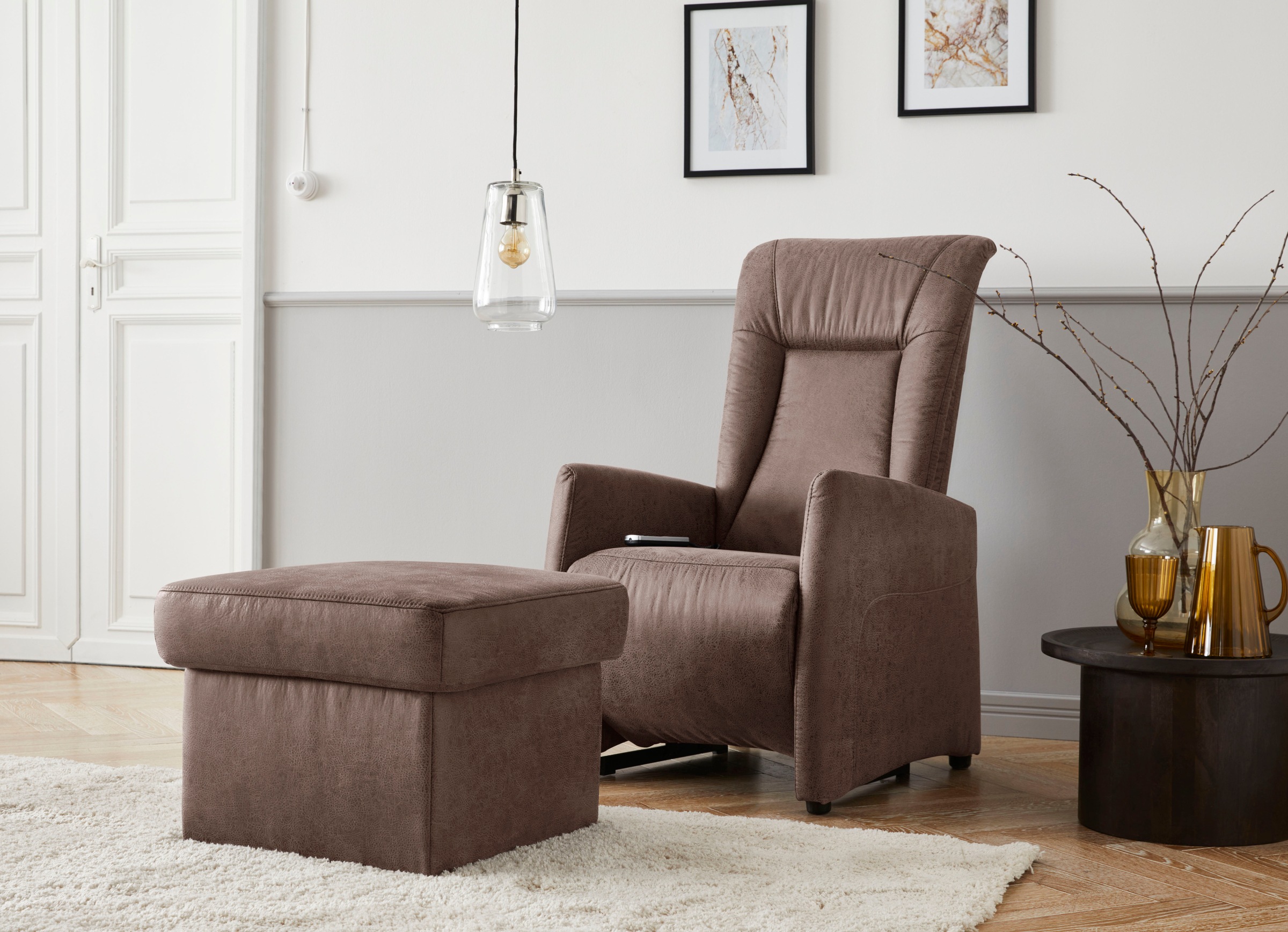 sit&more Stauraumhocker »Melissa«, klassisches Design, optional in dem mit Wasser zu reinigendem Bezug