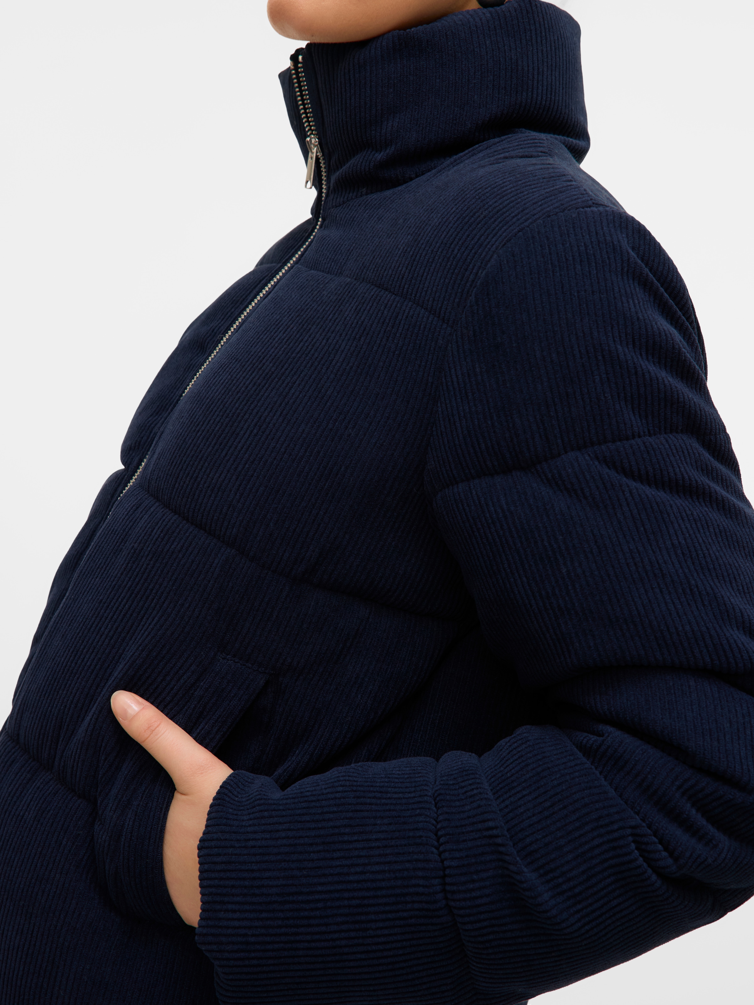 Vero Moda Steppjacke »VMDEBRA SHORT JACKET GA ENT«