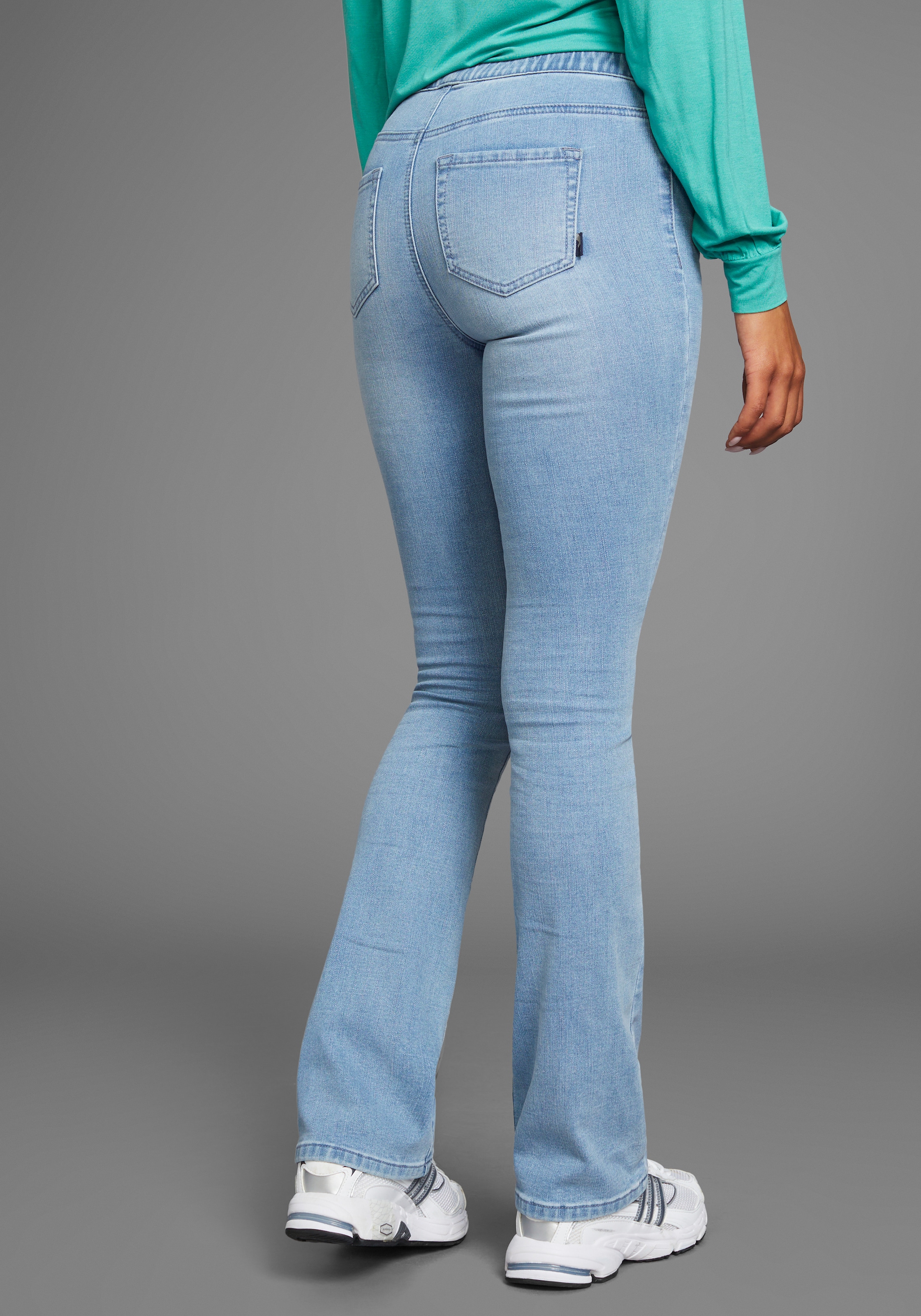 Arizona Jeansjeggings »Bootcut mit leichtem Thermo Effekt«, High Waist