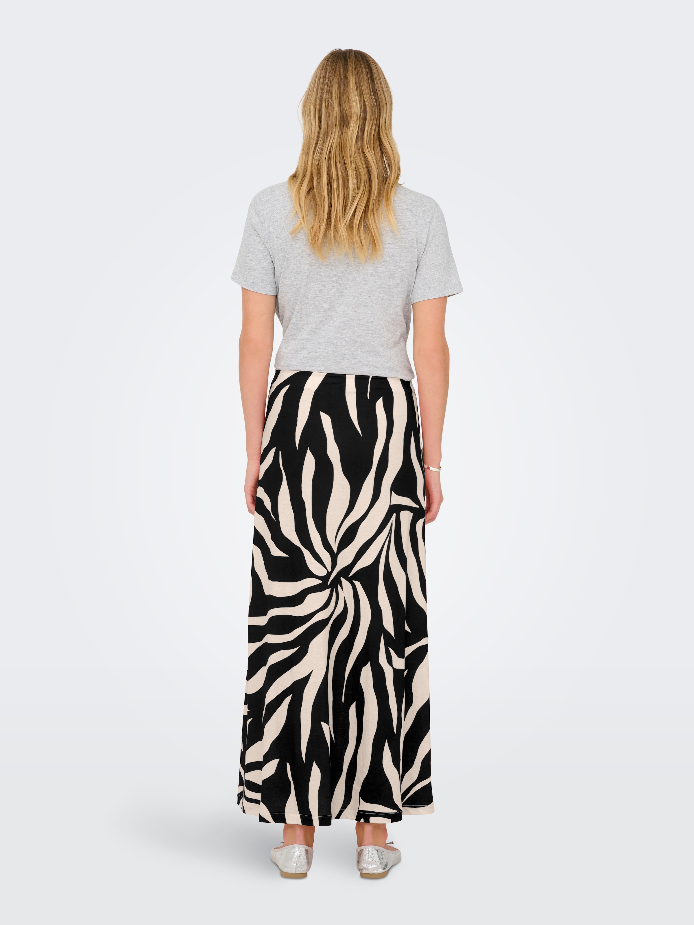 ONLY Maxirock »ONLCHIGO SAKURA LONG SKIRT WVN« Viskosemischung