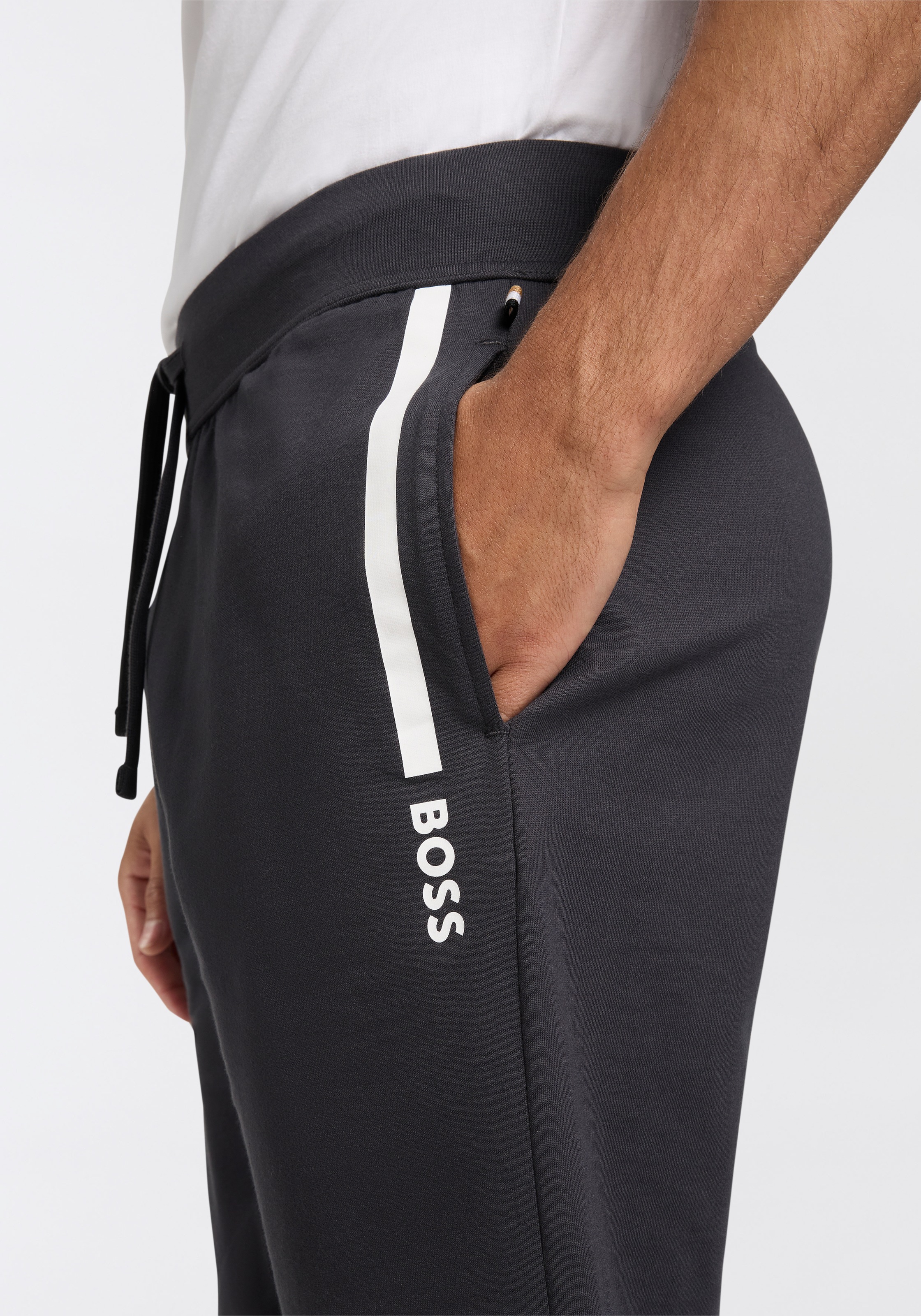 BOSS Sweatshorts »Authentic«