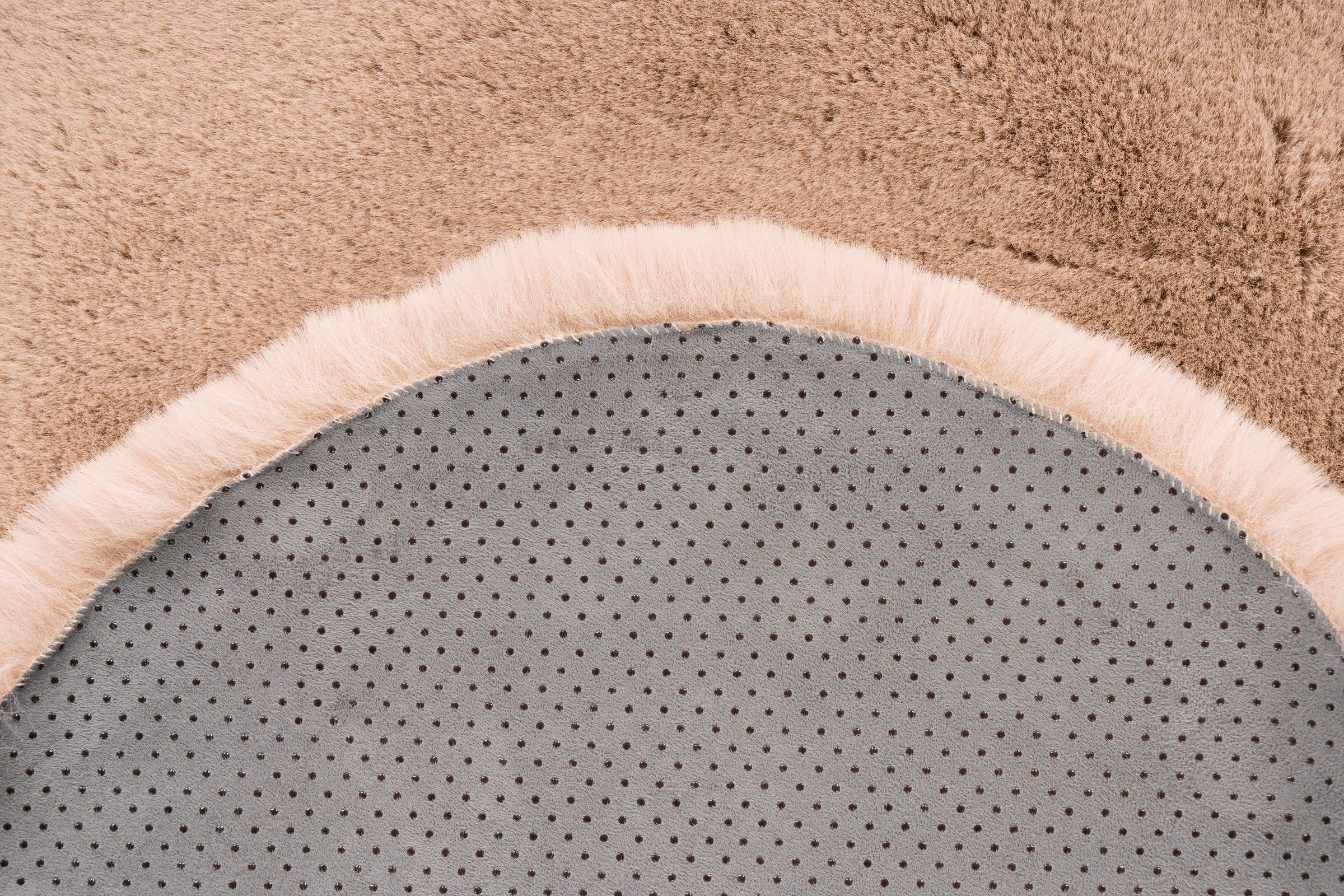 Padiro Fellteppich »Rabbit Light Sheepskin 825«, fellförmig, 23 mm Höhe, weiches Fellteppich-Imitat, Schlafzimmer, Kinderzimmer