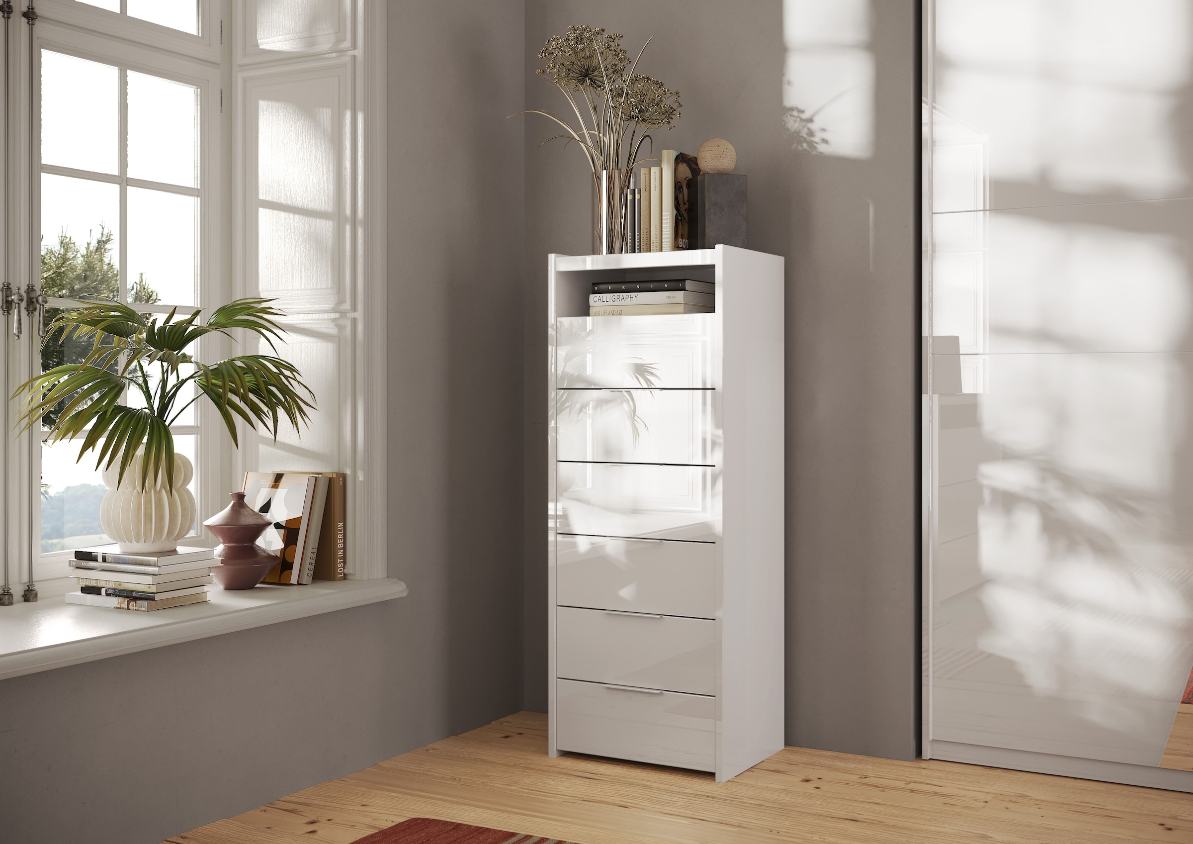 INOSIGN Kommode »Malmo, Schubkastenkommode B/T/H 52/40/135 cm, mit 6 Schubkästen,«, offene Ablage, Top 22 mm stark, Metallgriff, Weiss Hochglanz Lack