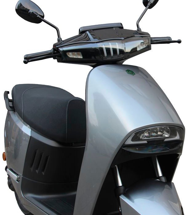 GreenStreet E-Motorroller »HYPE 3000 W 85 km/h«, bis zu 90 km Reichweite, mit USB-Anschluss und Keyless-System