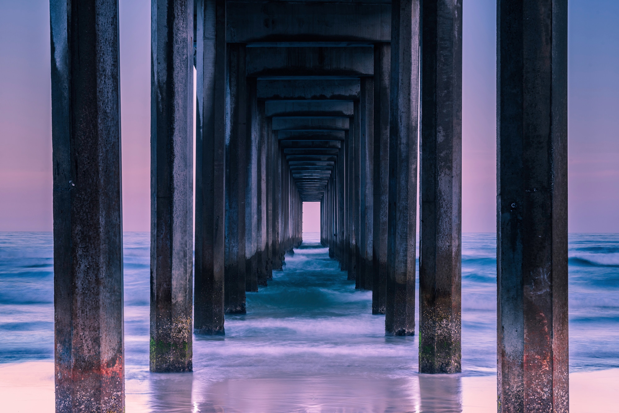 Papermoon Fototapete »Photo-Art ANDREAS AGAZZI, SÄULEN ZUM MEER« günstig online kaufen