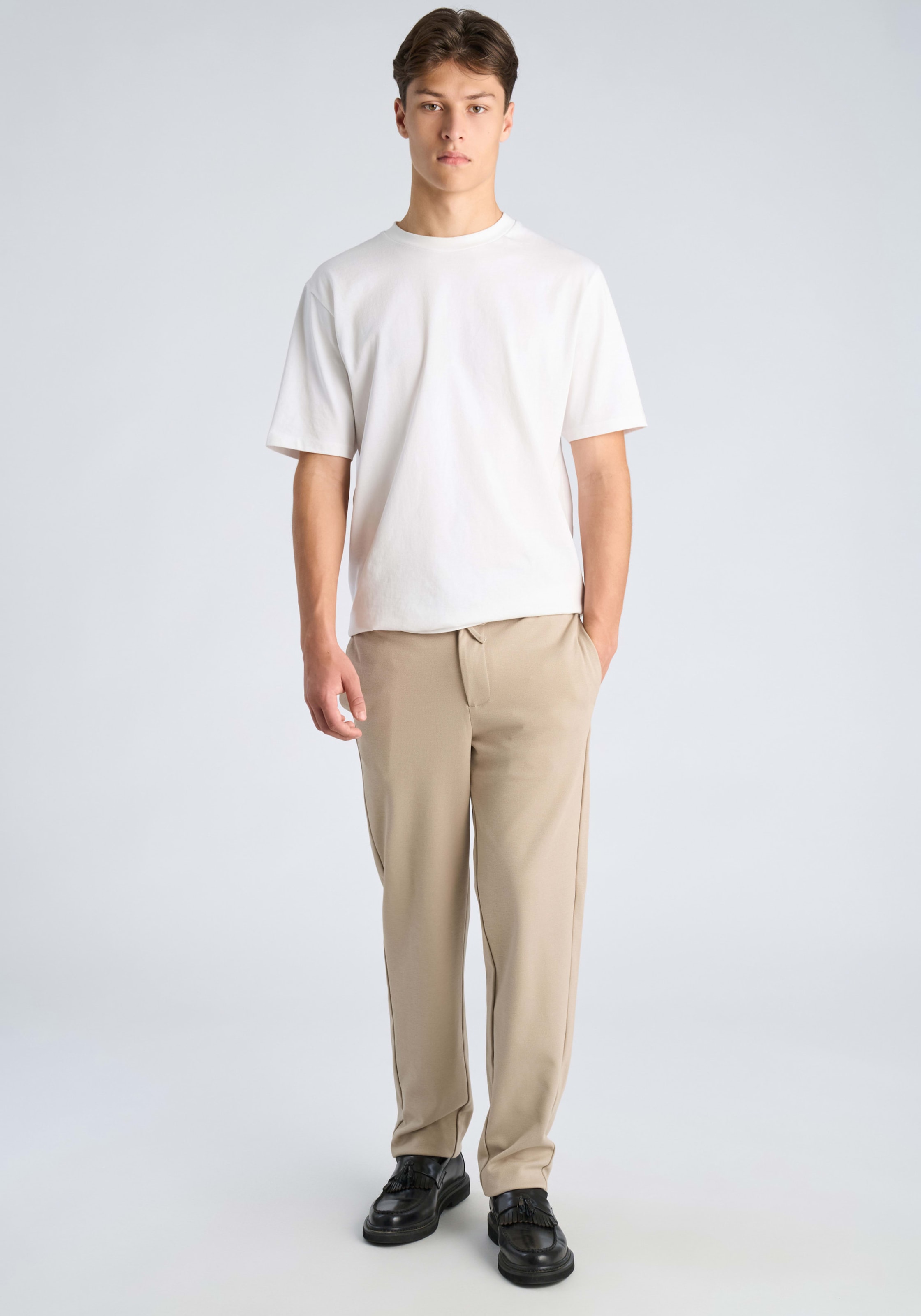 LINDBERGH Jogginghose  mit elastischem Bund mit Kordelzug