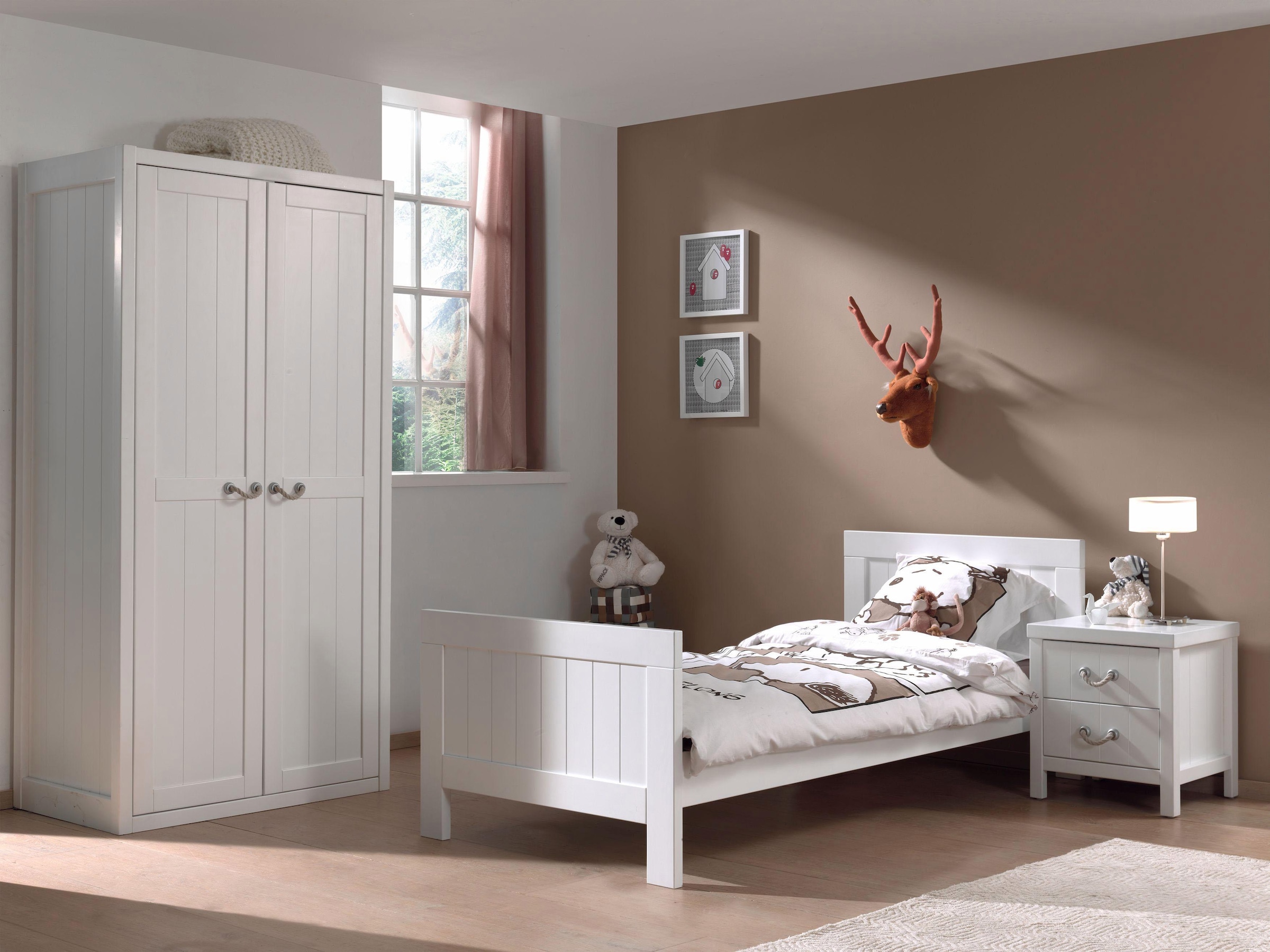 Vipack Kleiderschrank »Lewis«, (Made in Europe), in 2 Breiten, MDF-Oberfläche