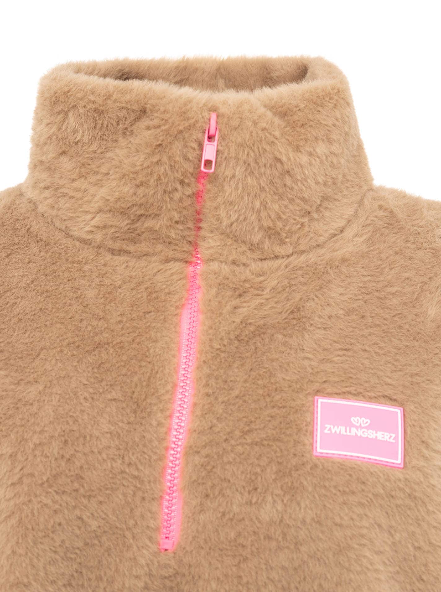 Zwillingsherz Troyer »"ZH"« Fake Fur Optik, Stehkragen mit pinkem Reißverschluss und Patch