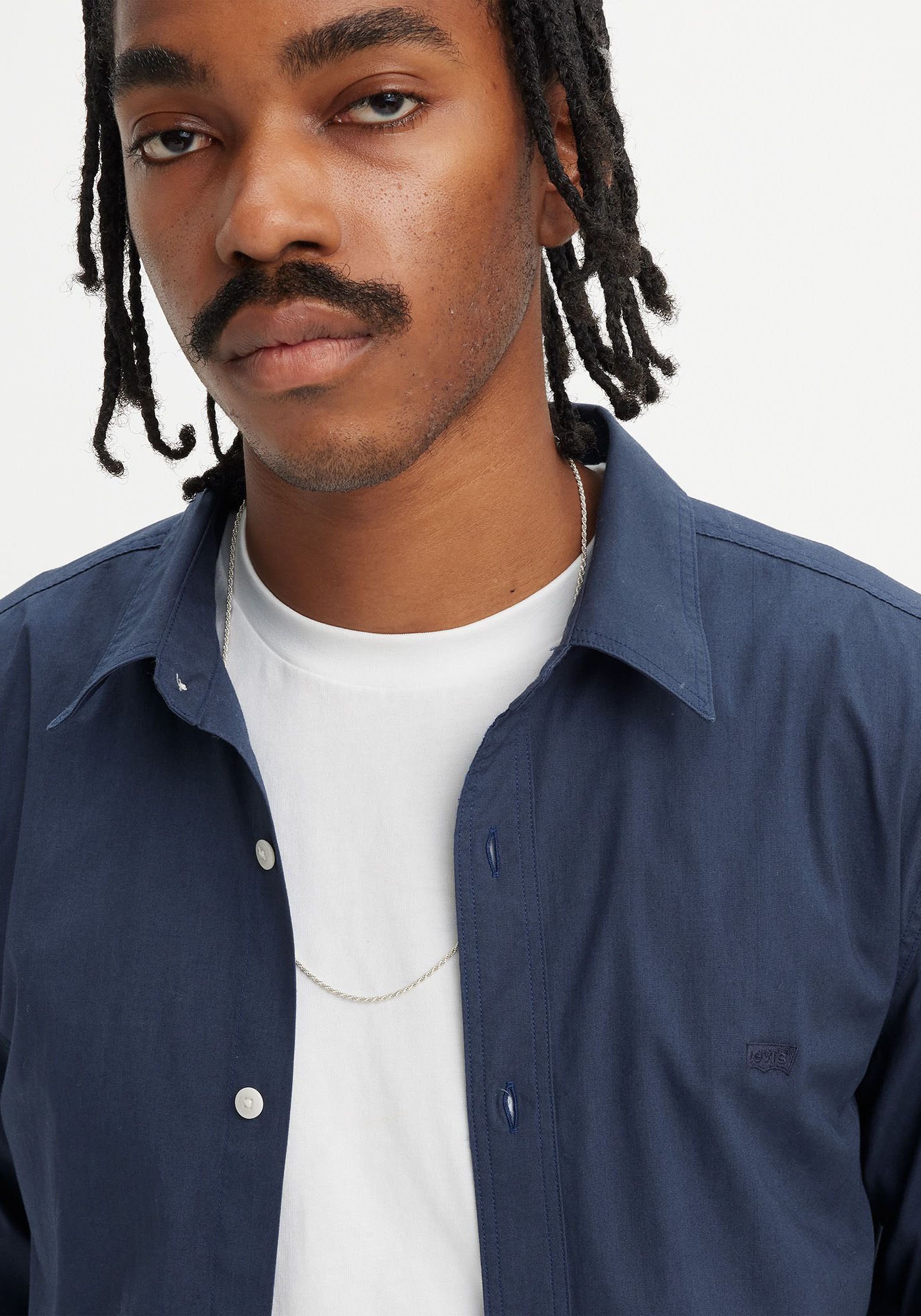 Levi's® Jeanshemd »BATTERY HM SHIRT SLIM«, mit Logobadge