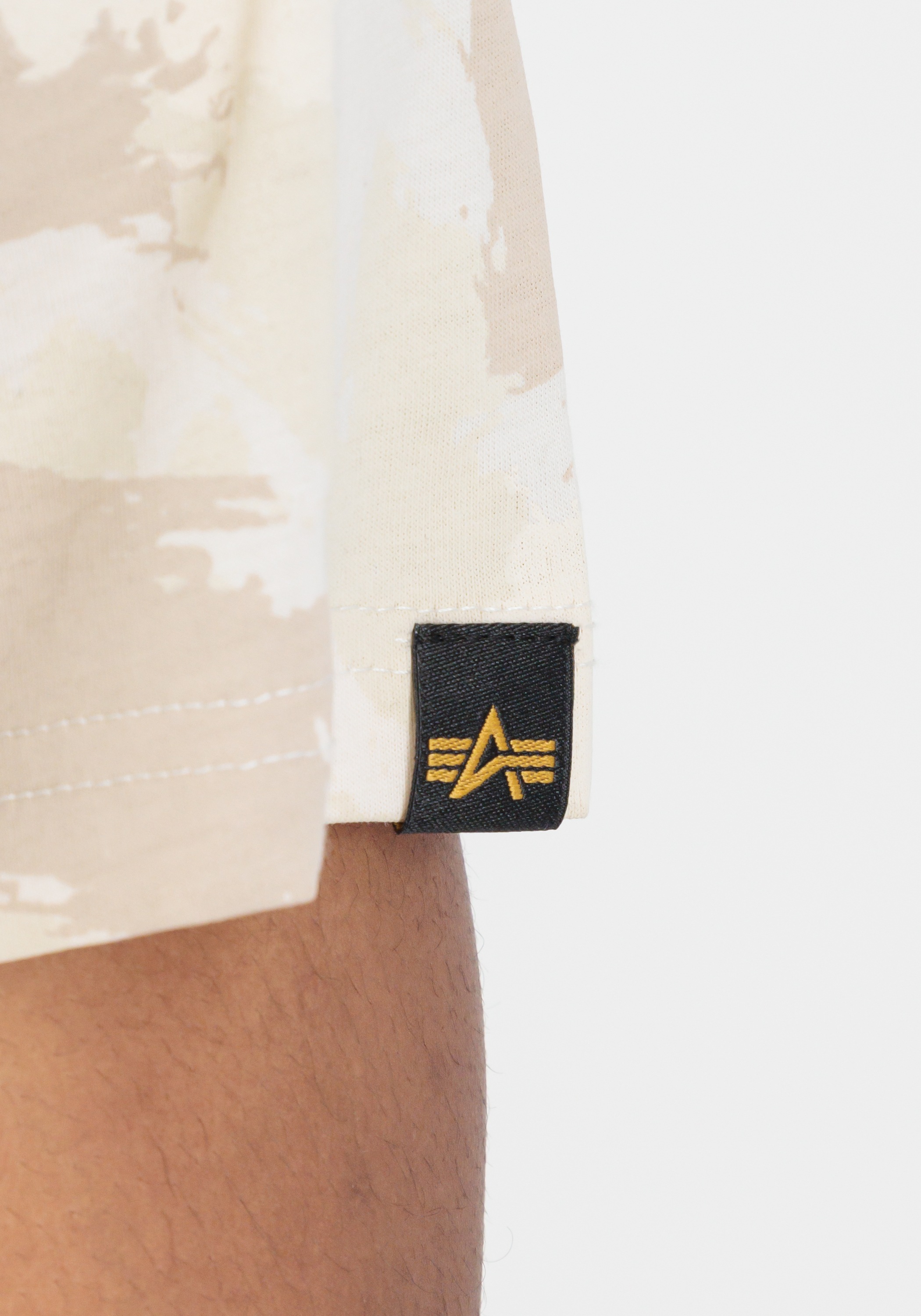 Alpha Industries T-Shirt »Alpha Industries Men - T-Shirts Basic T-Shirt Camo«