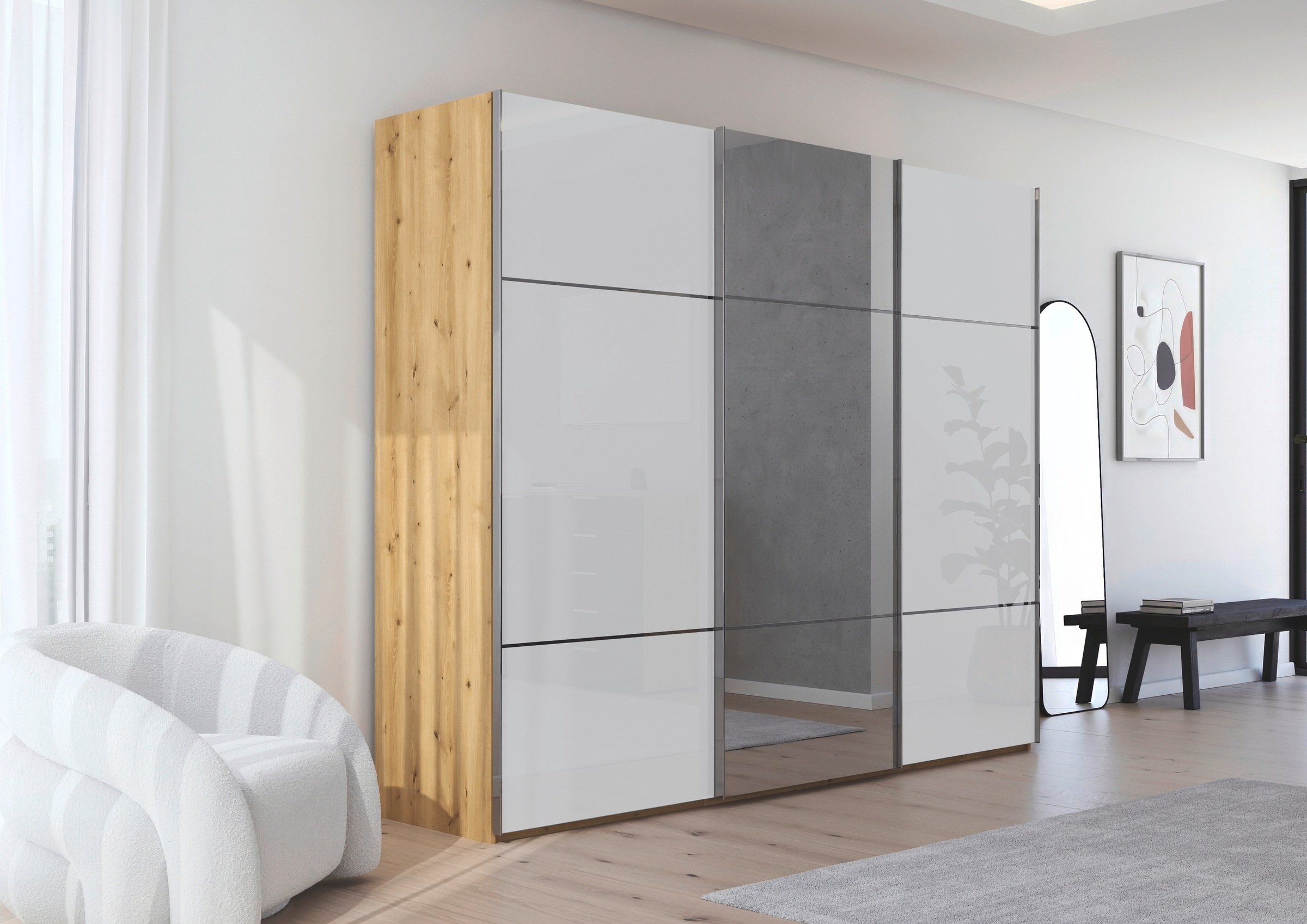 rauch Schwebetürenschrank »Kleiderschrank Schrank Garderobe Schlafzimmerschrank SCALE-TRIO«, edle dreigeteilte Front mit 2 Zierleisten Spiegel/Glas MADE IN GERMANY