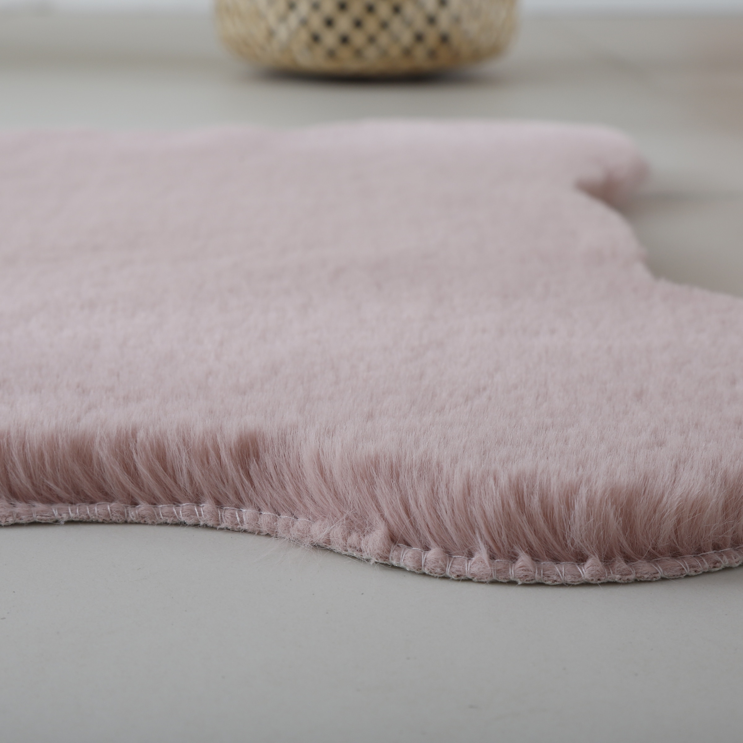 Ayyildiz Teppiche Designteppich »CATY 5303«, Motivform, 25 mm Höhe, Teddy, Besonders weich / Softflor /Kunstfell / waschbar