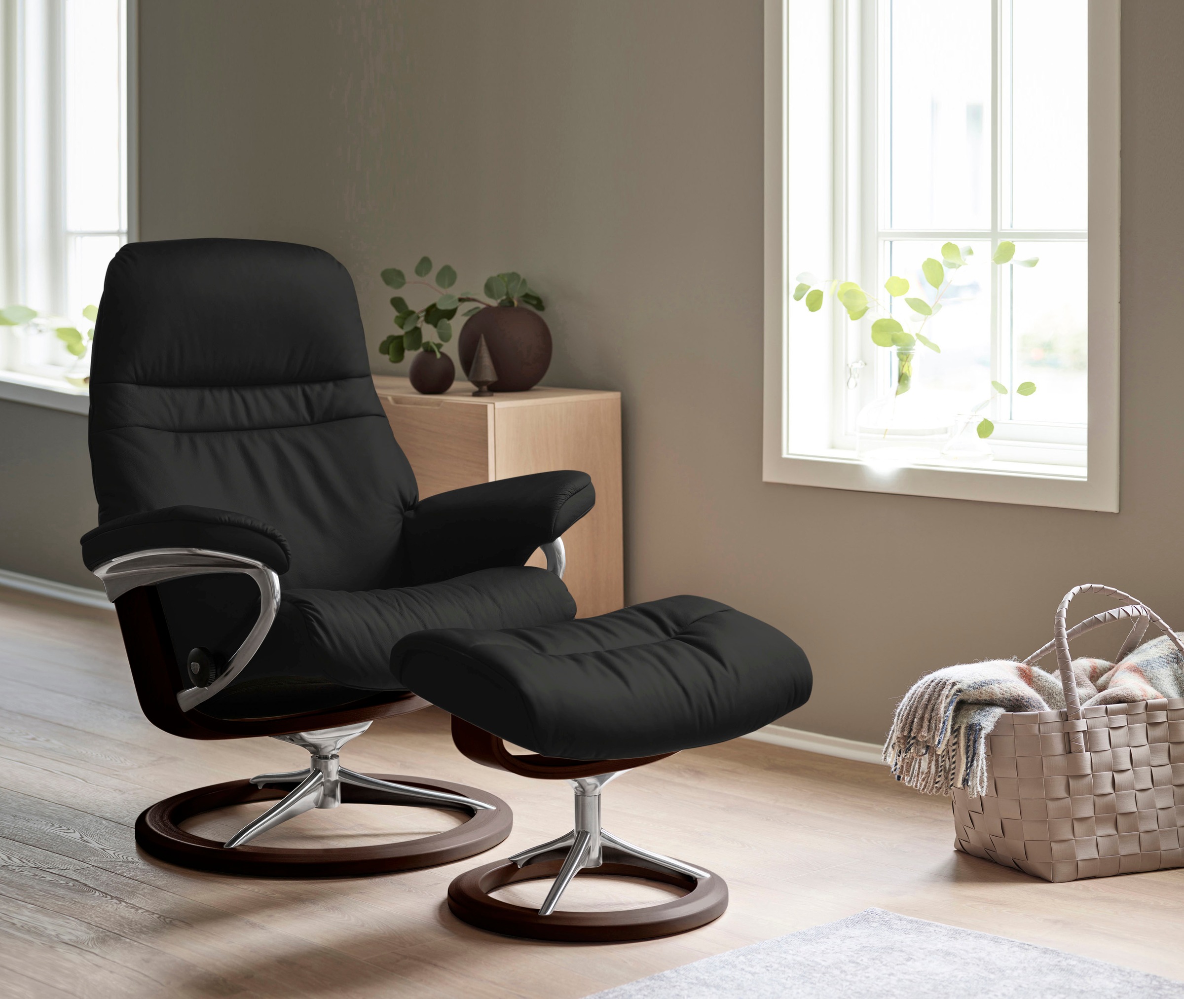 Stressless® Relaxsessel »Sunrise«, (Set, Relaxsessel mit Hocker), mit Signature Base, Größe L, Gestell Braun