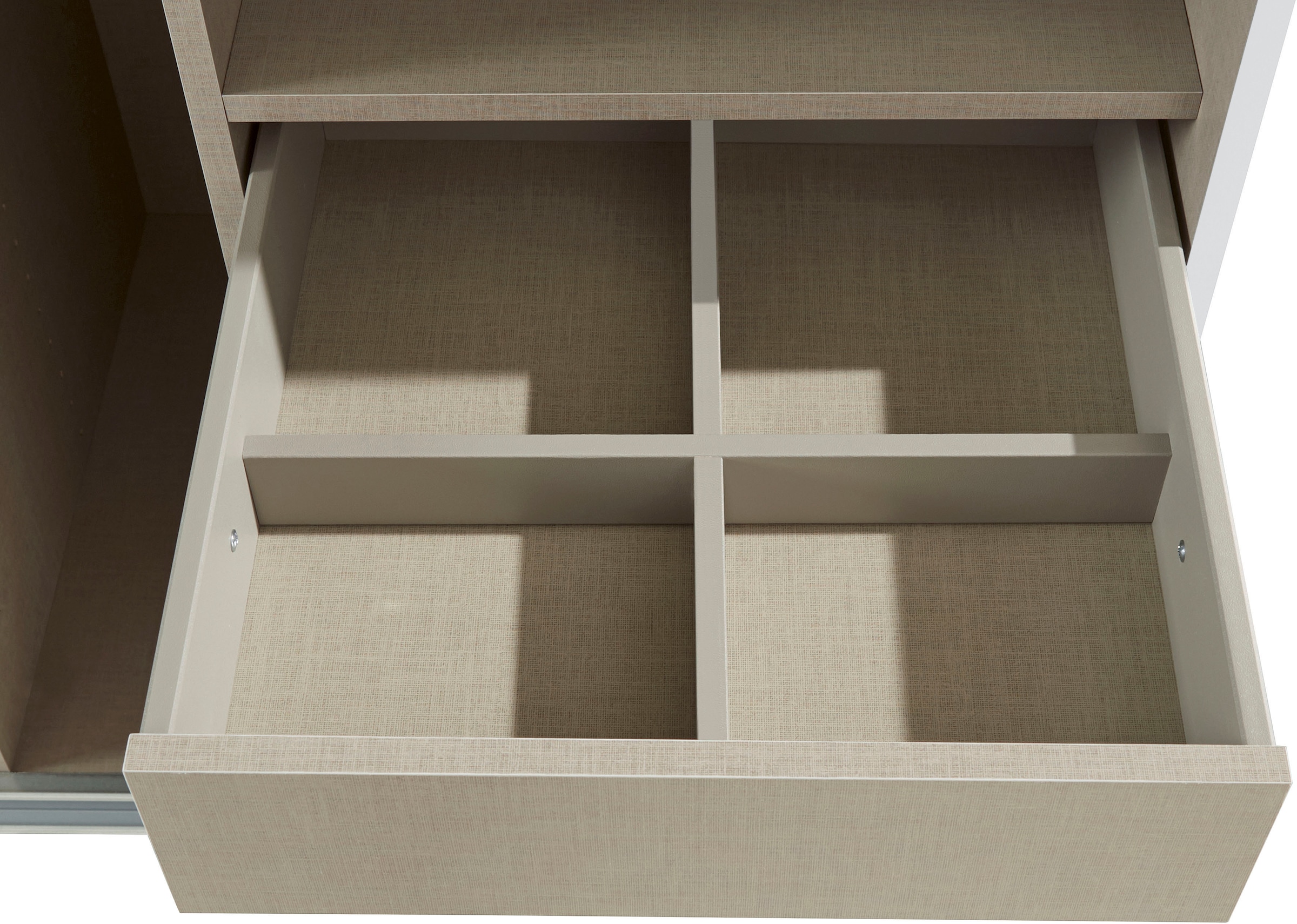 rauch Schwebetürenschrank »Kleiderschrank Schrank Garderobe TOPSELLER OTELI inkl. Inneneinteilung«, mit 3 Innenschubladen sowie zusätzlichen Einlegeböden MADE IN GERMANY