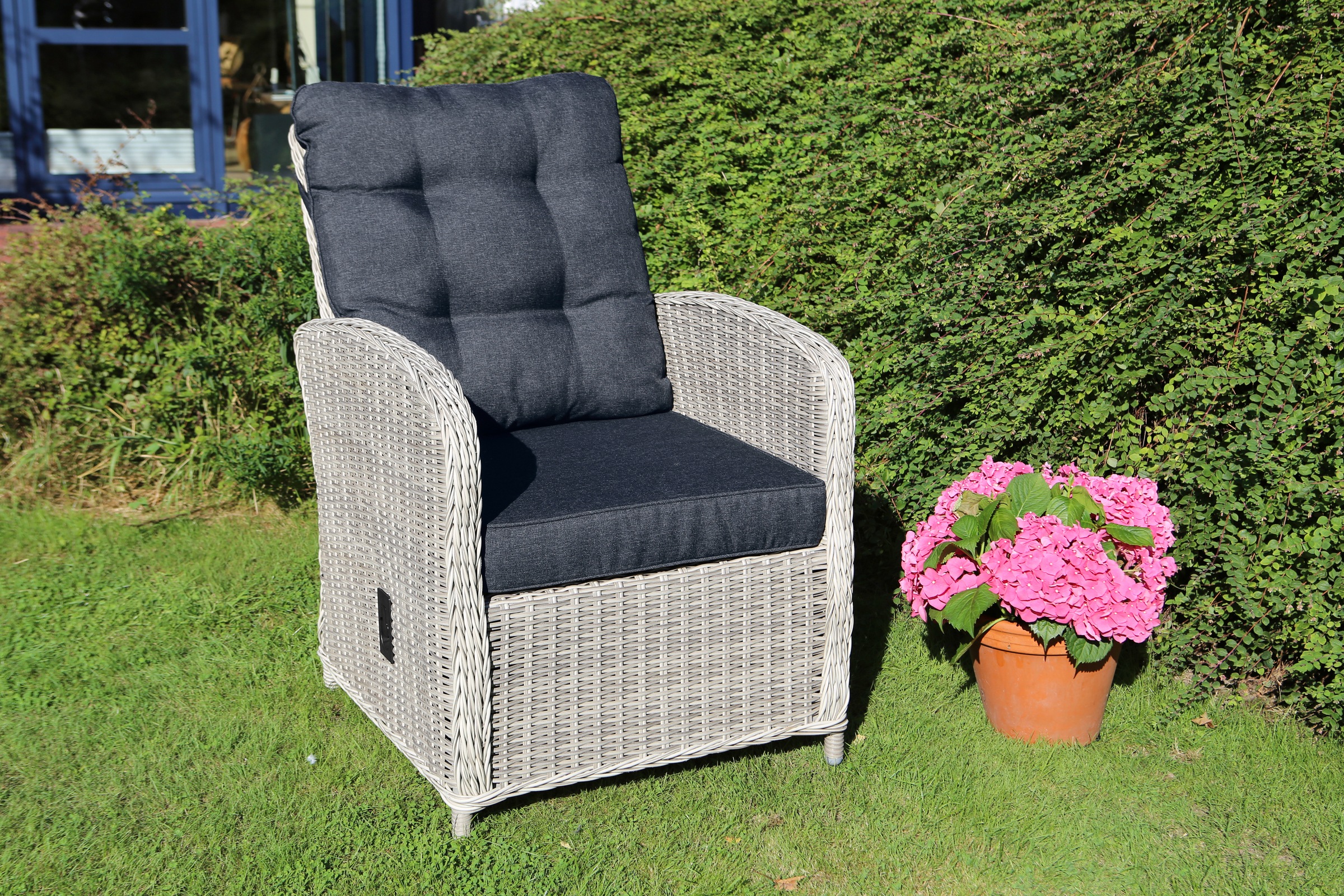 Destiny Gartenlounge-Set »MERANO« 1x 2er Sofa, 2x Sessel, 1x Tisch, inkl. A günstig online kaufen