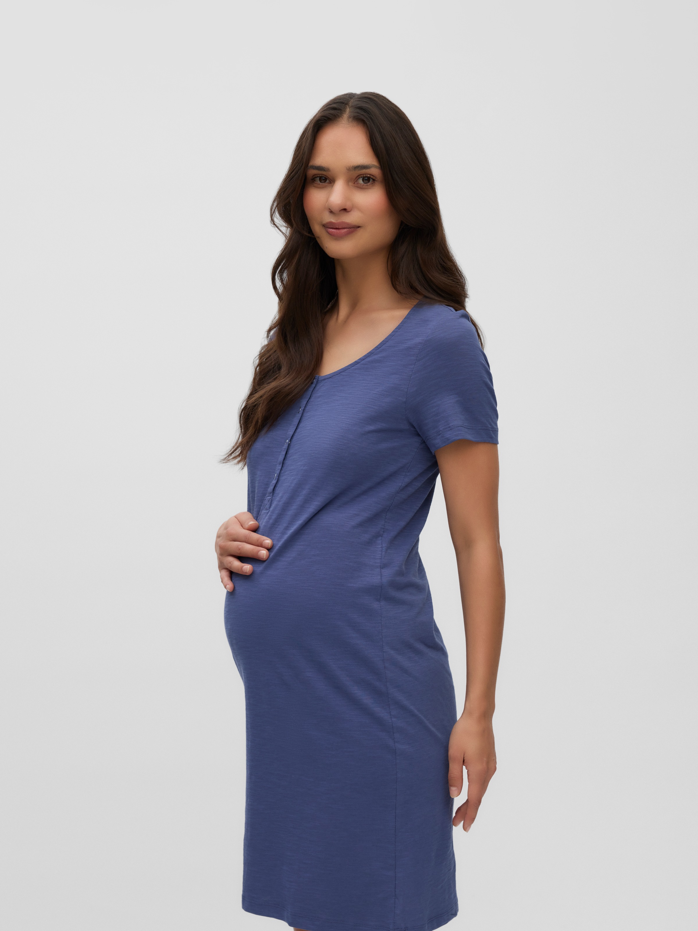Mamalicious Umstandsnachthemd »MLMIRA SOLID JRS NIGHTGOWN 2F A. E. NOOS« aus Baumwolle, Regular Fit, mit Rundhalsausschnitt, kniefrei
