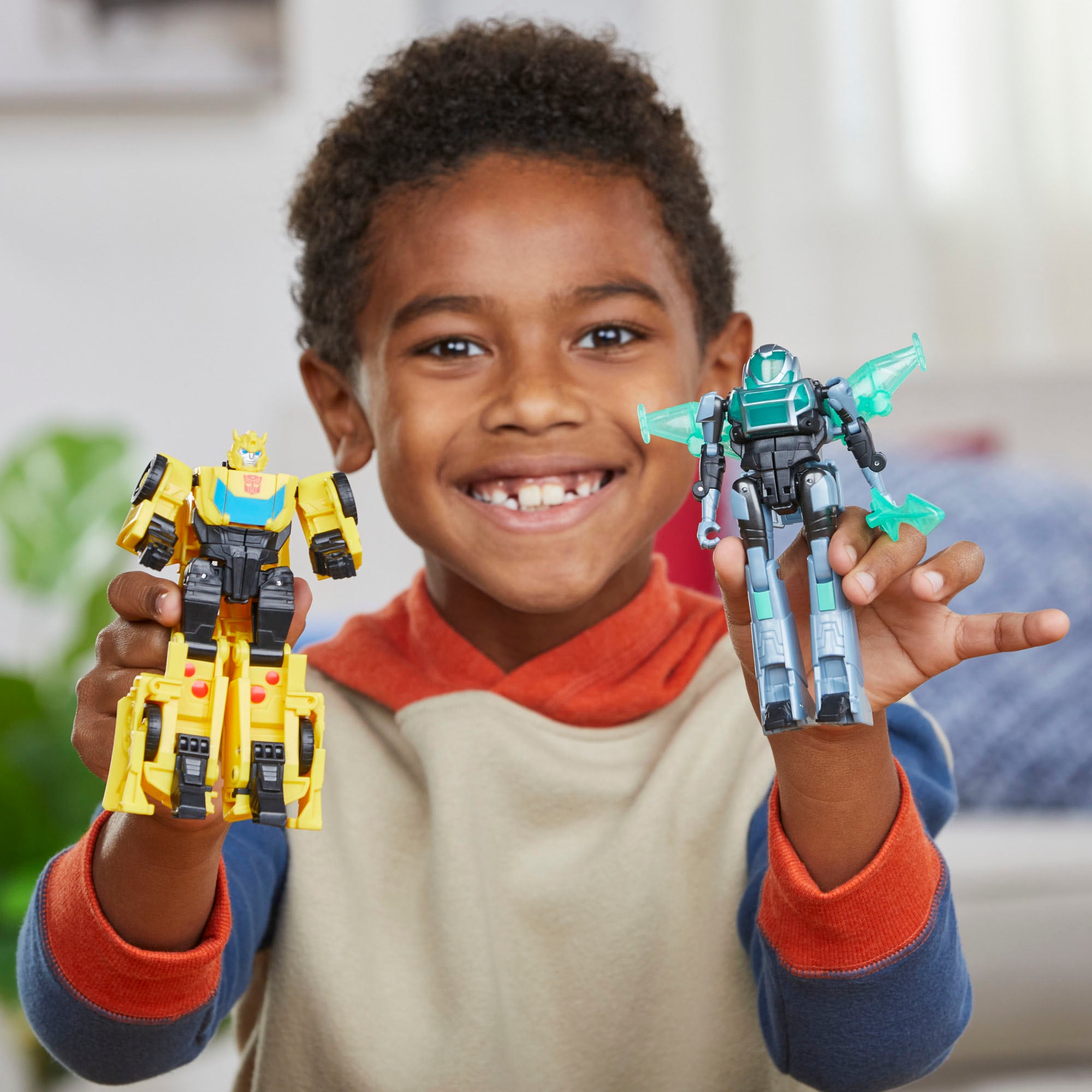 Hasbro Actionfigur »Transformers EarthSpark, Cyber-Combiner Bumblebee und Mo Malto«