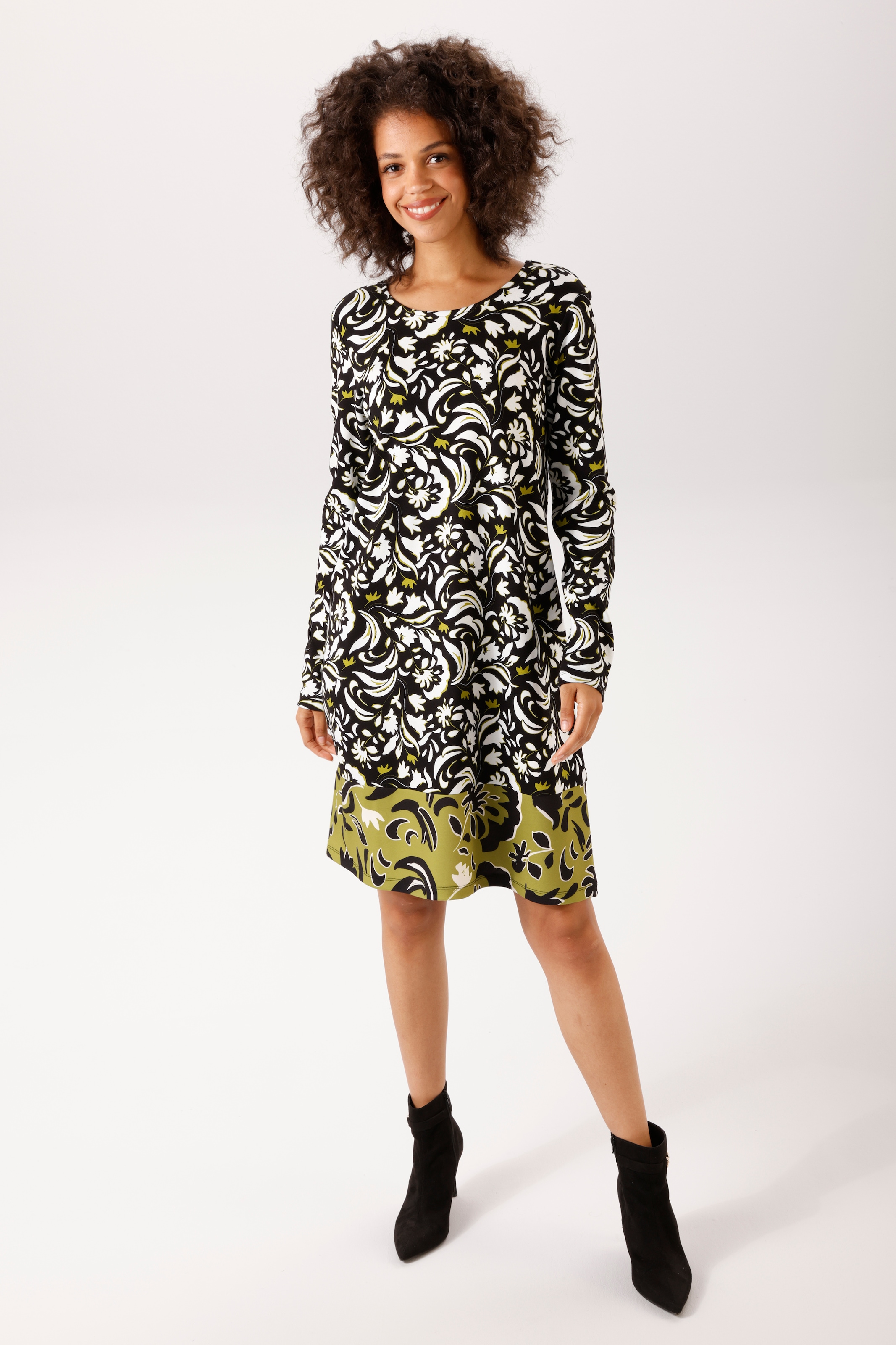 Aniston CASUAL A-Linien-Kleid mit grafischen Blumendruck - NEUE KOLLEKTION