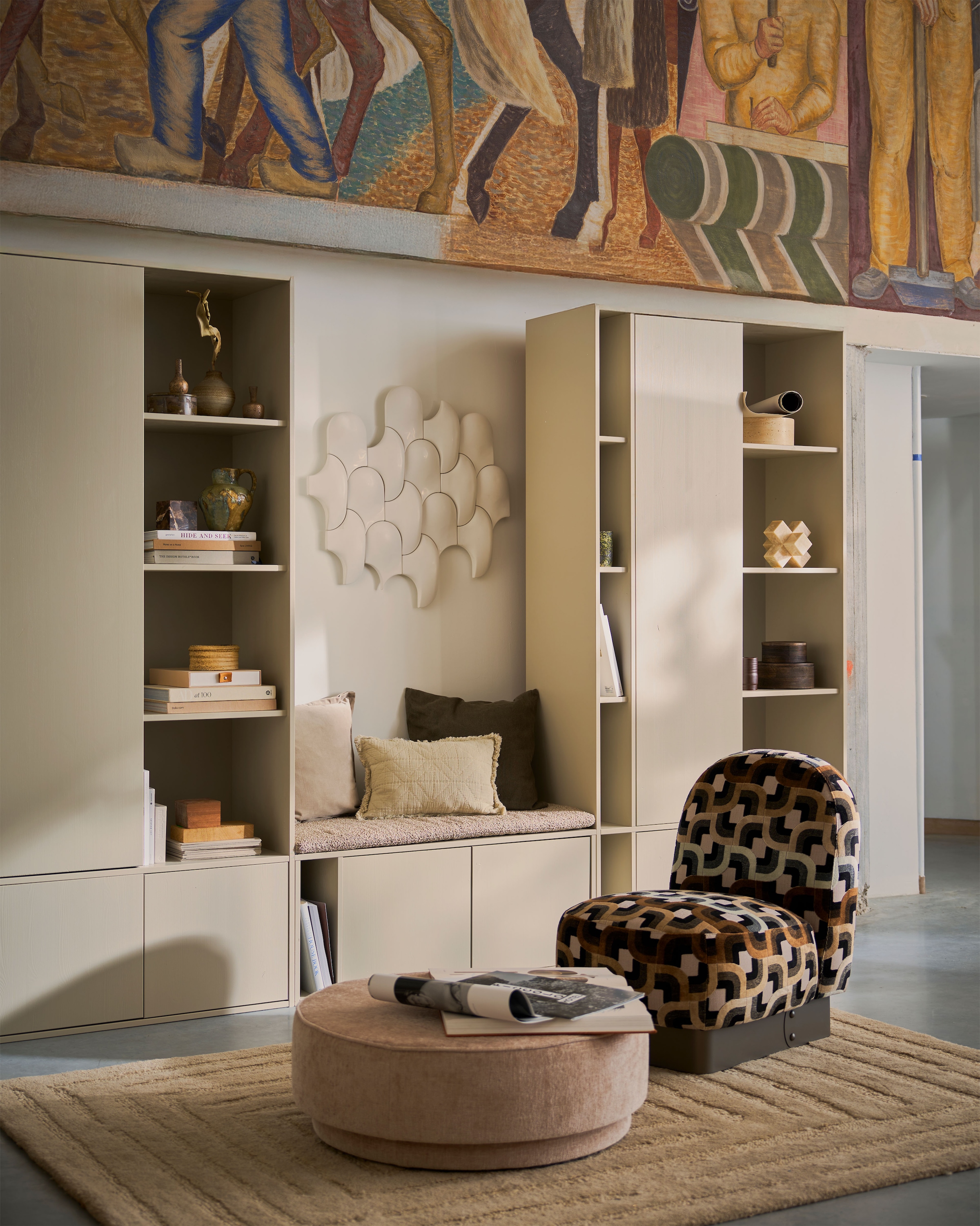 WOOOD Schuhbank »vtwonen SETTLE DOWN TV MEUBEL/BANKJE 108 CM DUST MET ZITKUSSEN [fsc]« Settle Down TV-Schrank/Bank aus FSC-Kiefer