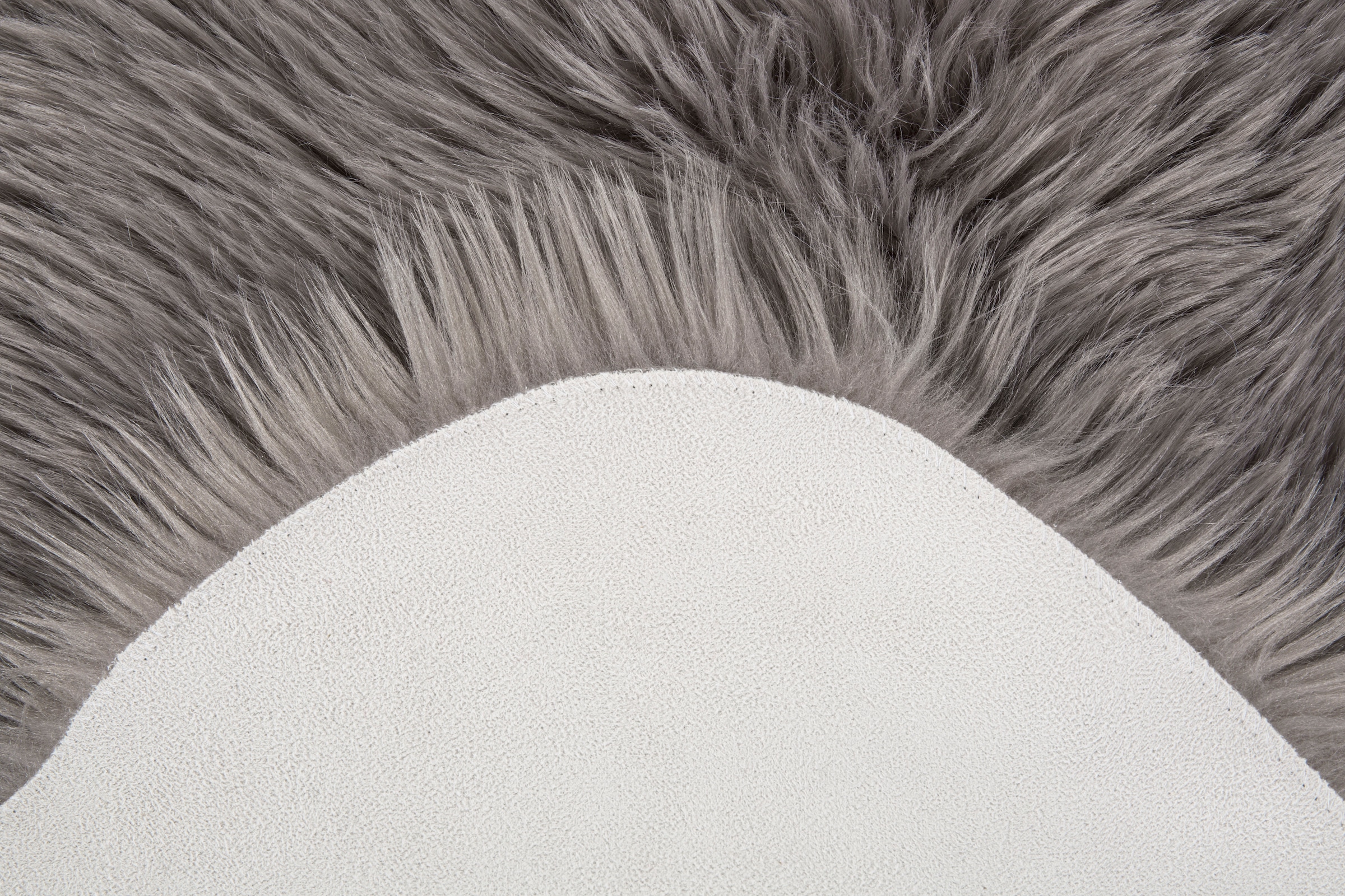 Andiamo Fellteppich »Ovium«, fellförmig, 60 mm Höhe, Kunstfell, Größe 55x80 cm, weicher & flauschiger Hochflor