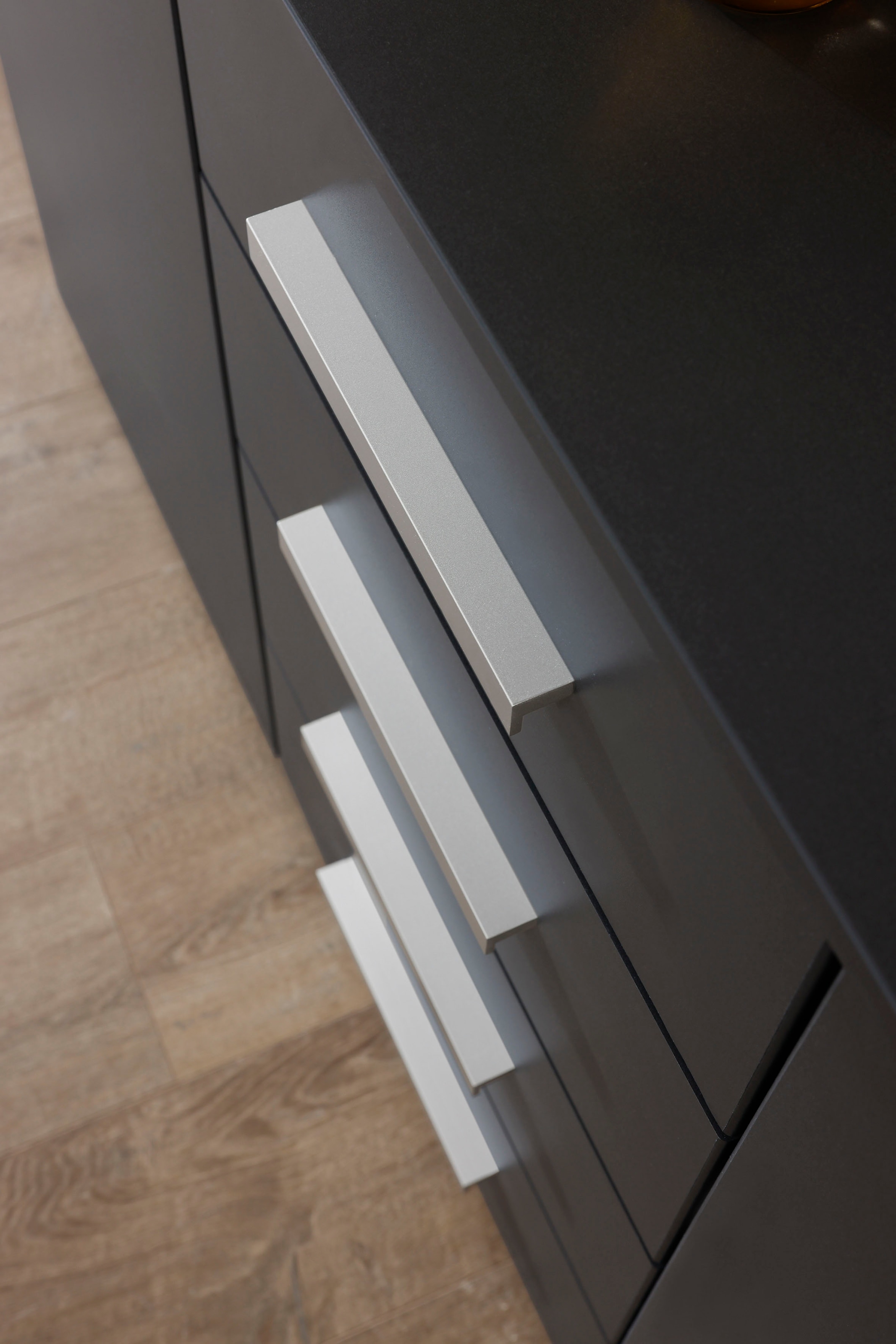 rauch Schubkastenkommode »Sideboard Kommode Kombikommode KOLUNA mit Dekorfront«, (Breite 120 cm), vier große Schubladen, mit insgesamt 4 Einlegeböden MADE IN GERMANY