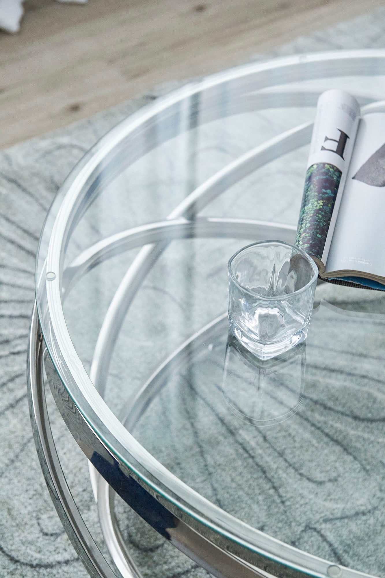 SalesFever Couchtisch, Gestell gefertigt aus rostfreiem Edelstahl