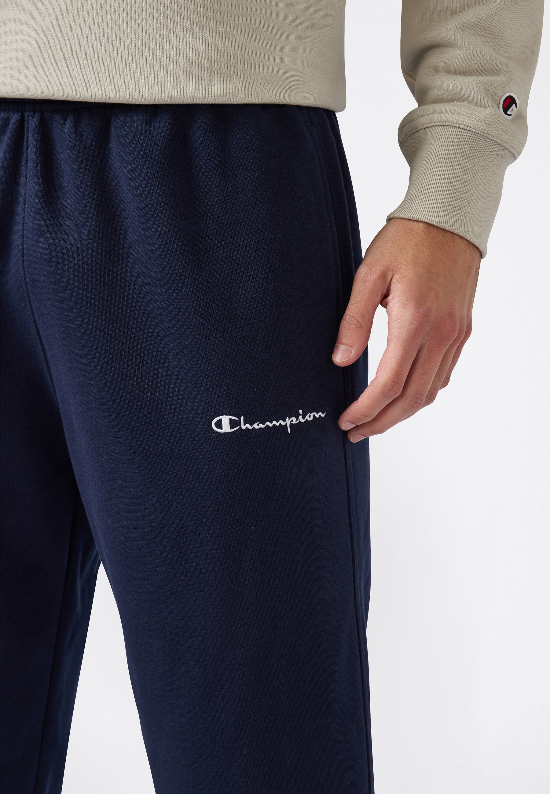 Champion Jogginghose »ICONS Fleece Elastic Cuff Pants«  Jogginghose, aus Baumwolle und Polyester, mit elastischen Bündchen
