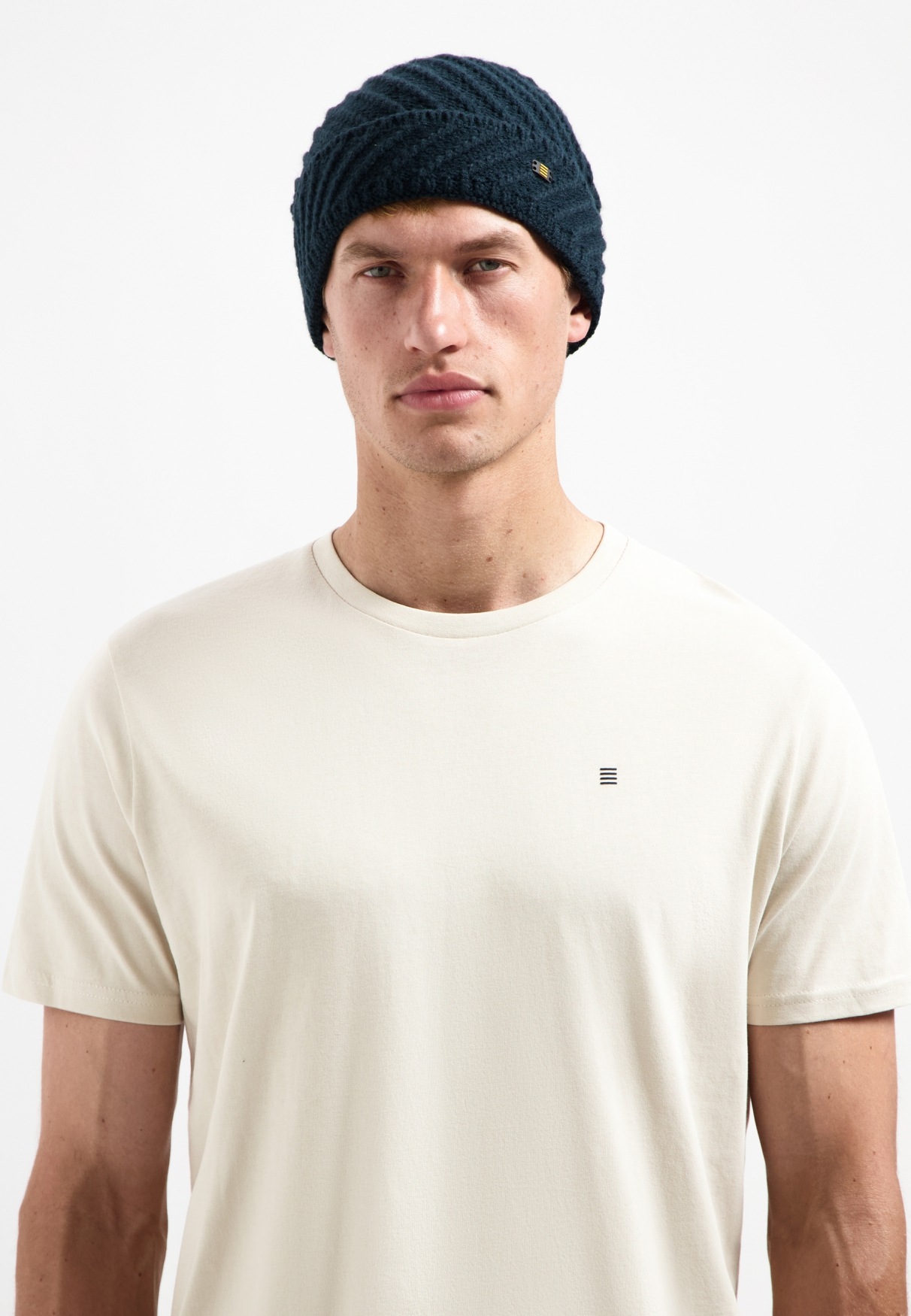 NO EXCESS T-Shirt »No Excess T-Shirt mit Rundhalsausschnitt«