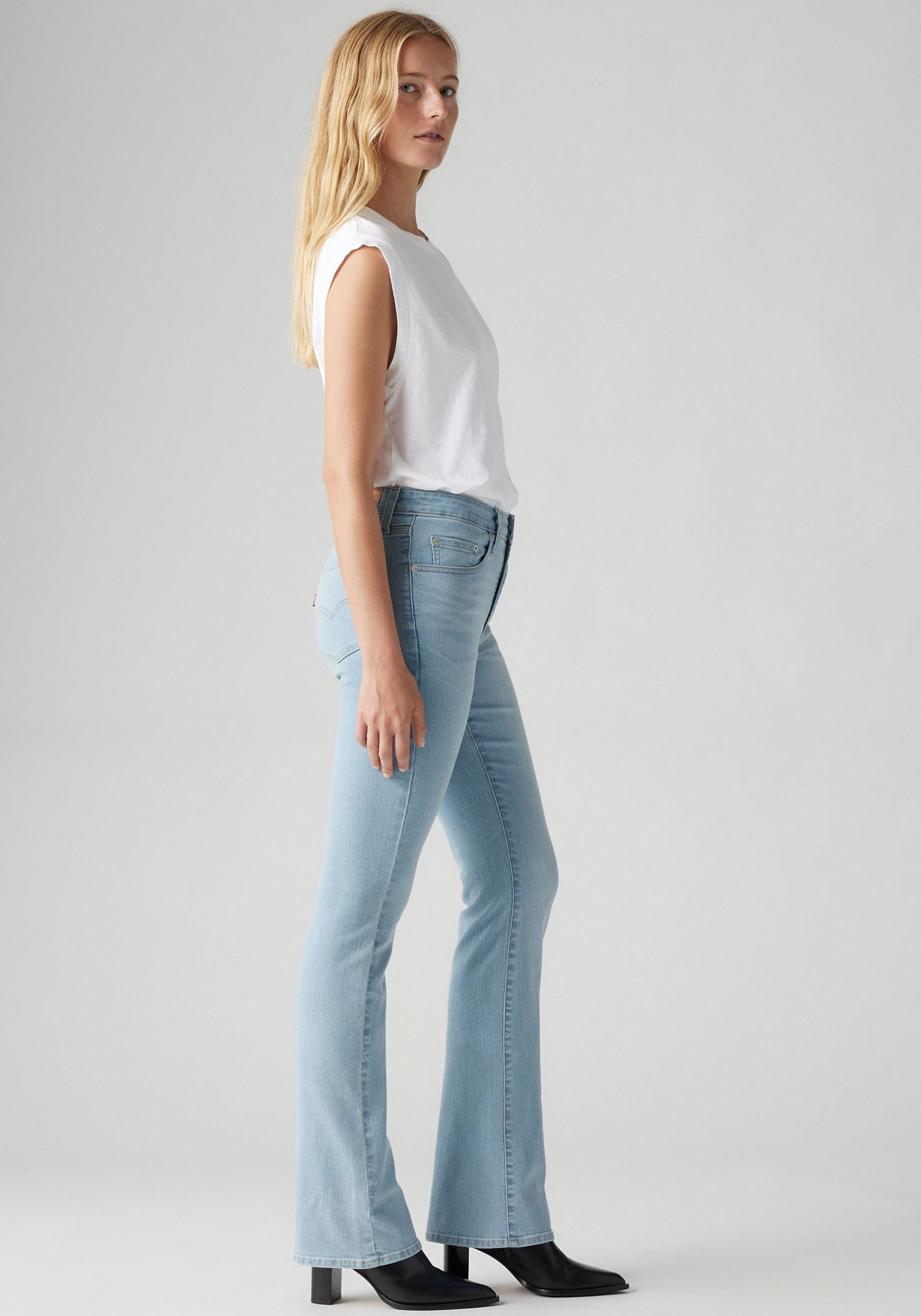 Levi's® Bootcut-Jeans »725 HIGH RISE BOOTCUT«